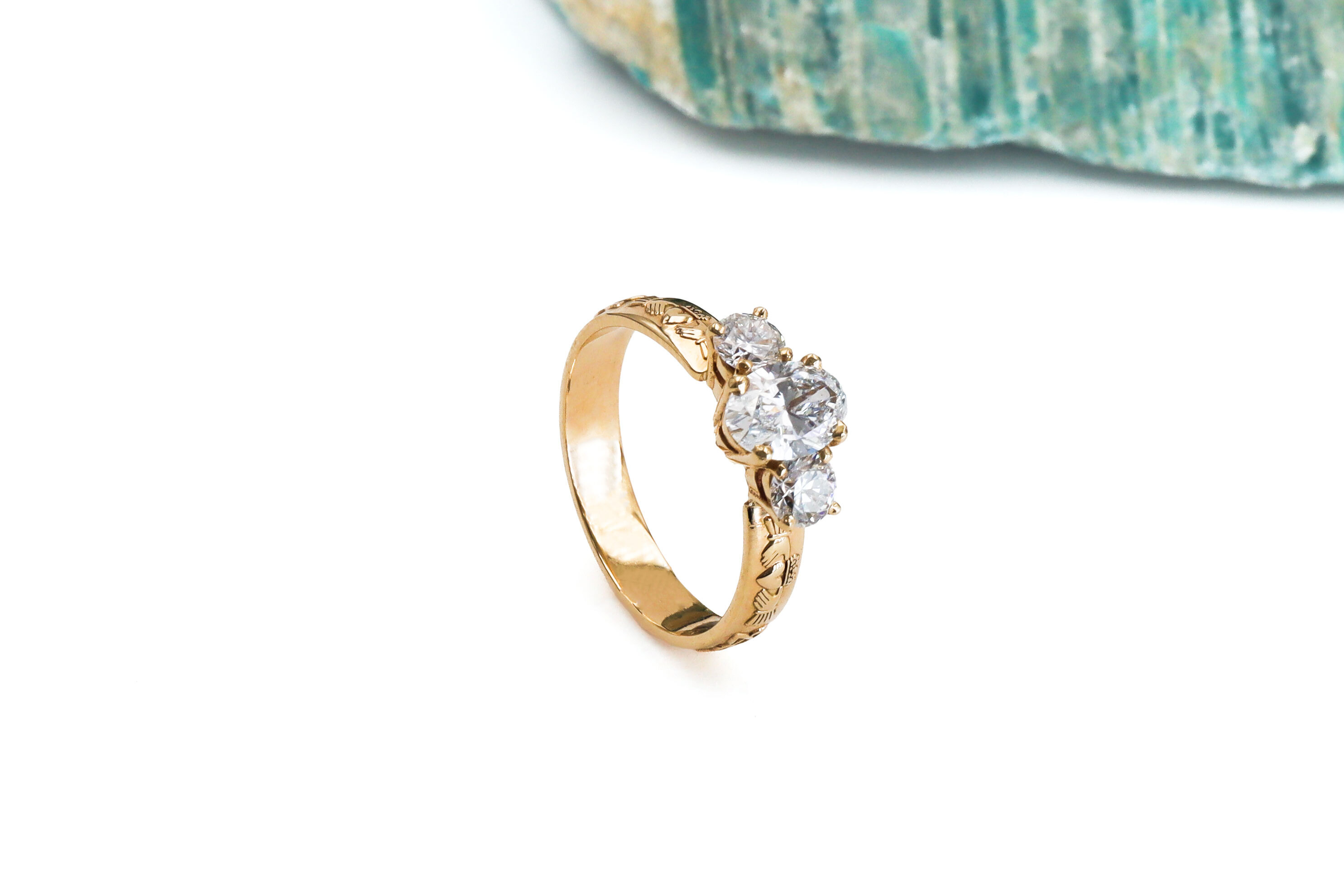 Womens Polished Claddagh & Celtic Knot Ring in Real Yellow Gold. Side View.