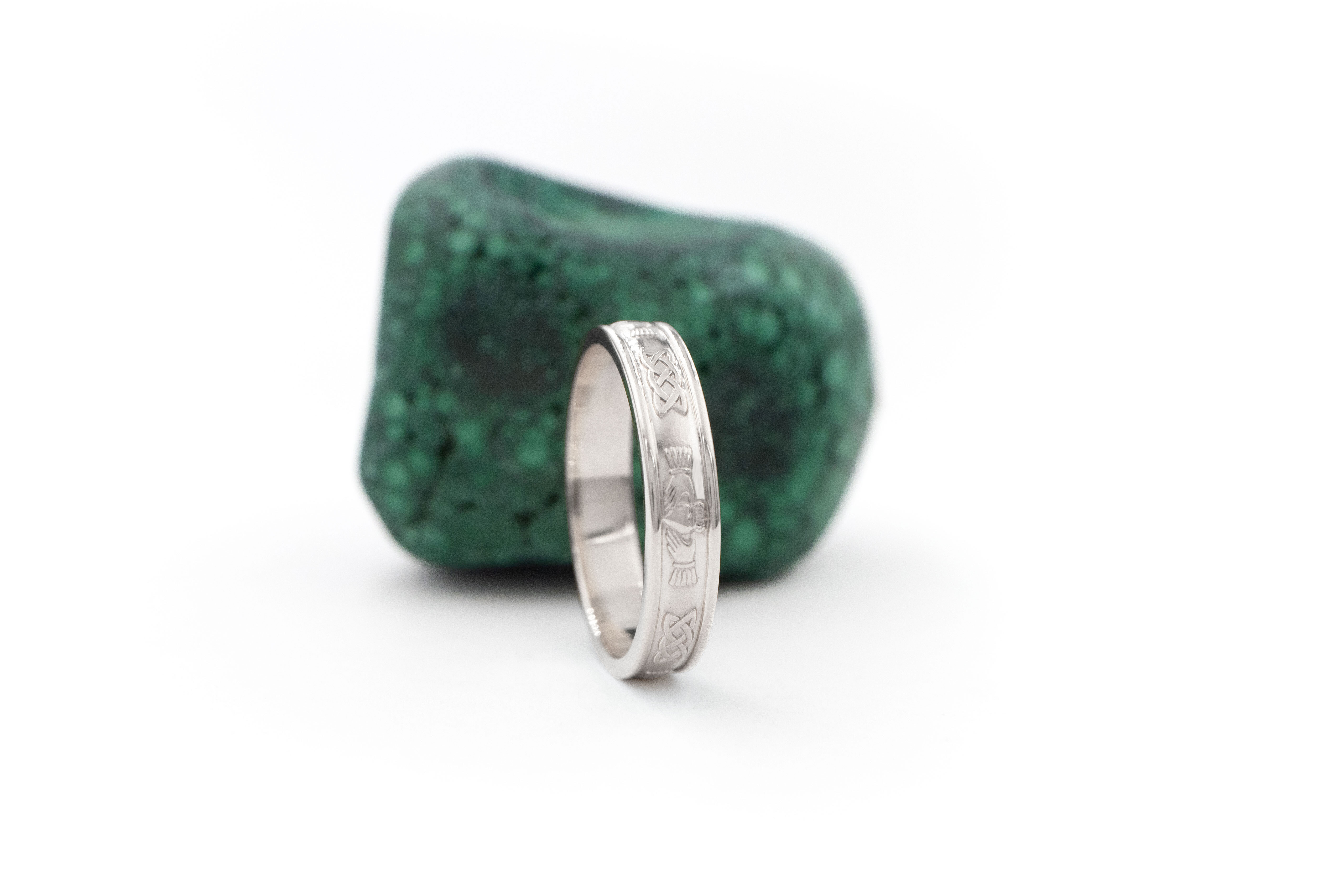 Luxurious Polished Platinum Claddagh Gift Set. Side View.