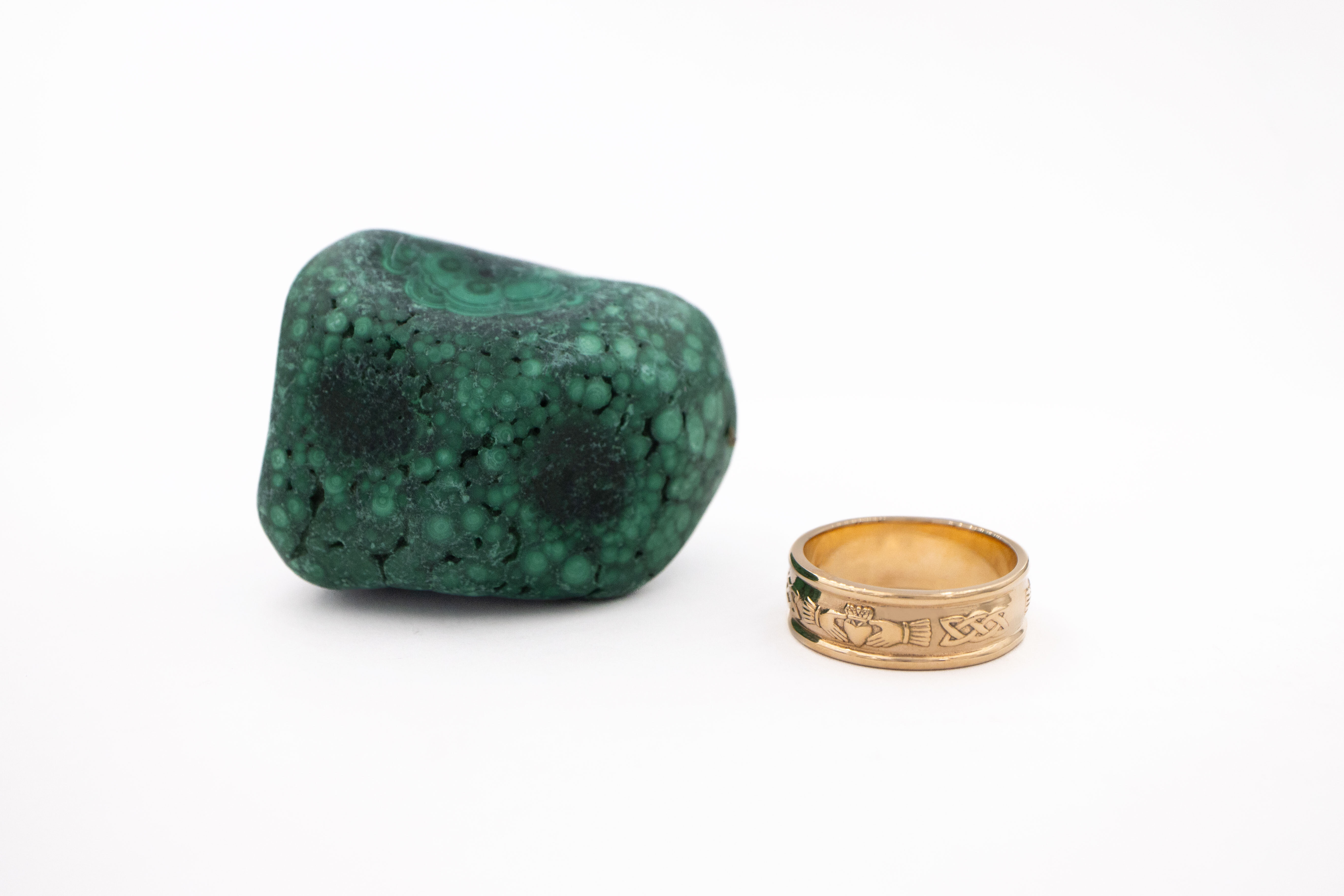 Genuine 14K Yellow Gold Claddagh & Celtic Knot Gift Set With a Polished Finish. Side View.