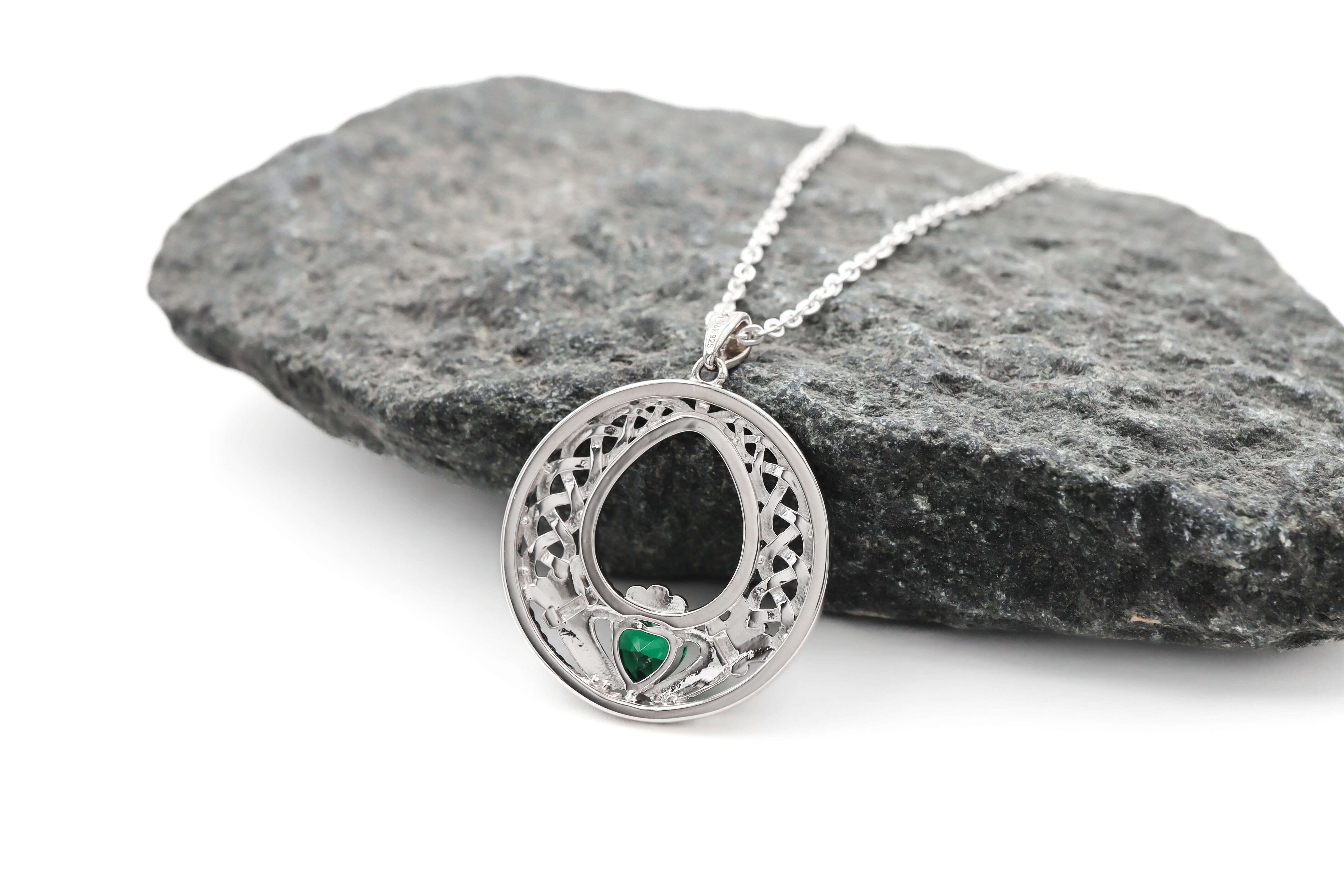 Claddagh Celtic Necklace Sku 25267 side 2