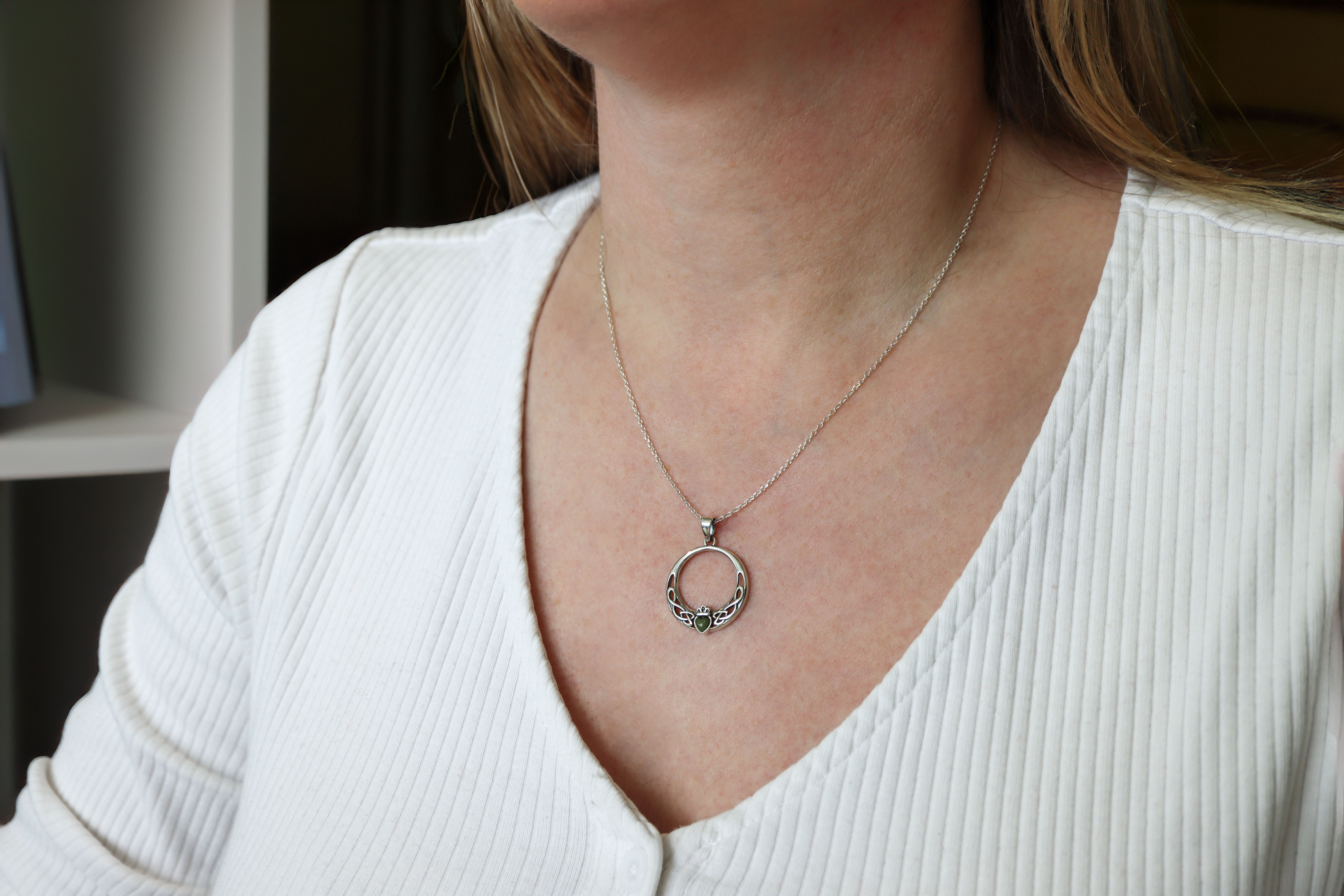 Claddagh Connemara Marble Necklace S Ku 25211