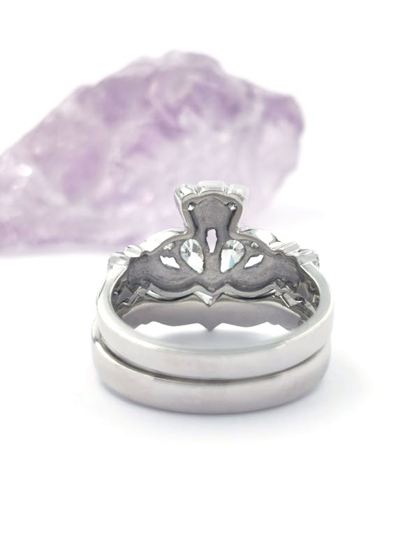 Striking Platinum Claddagh 9.0mm Ring For Women