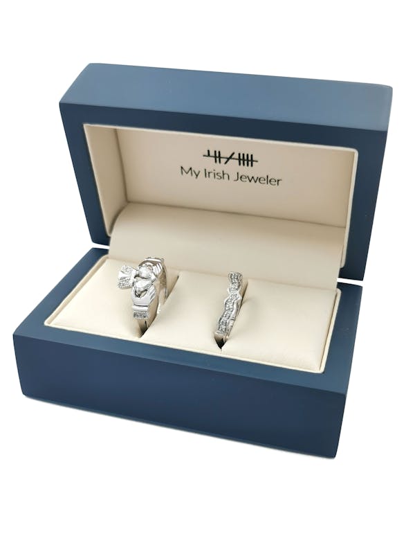 Attractive Platinum Claddagh 9.0mm Ring For Women. In Luxury Packaging.