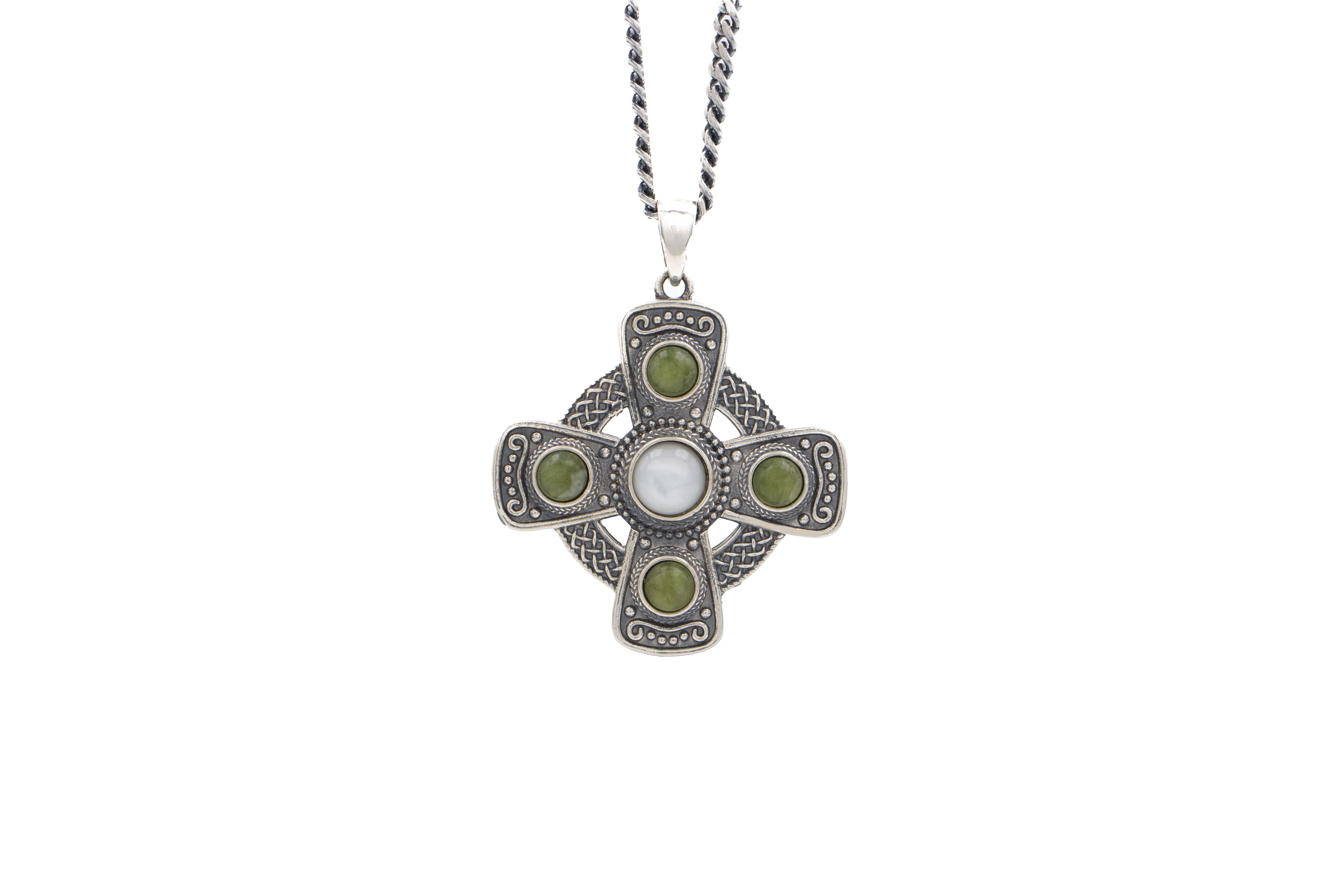 Attractive Sterling Silver Celtic Cross Necklace