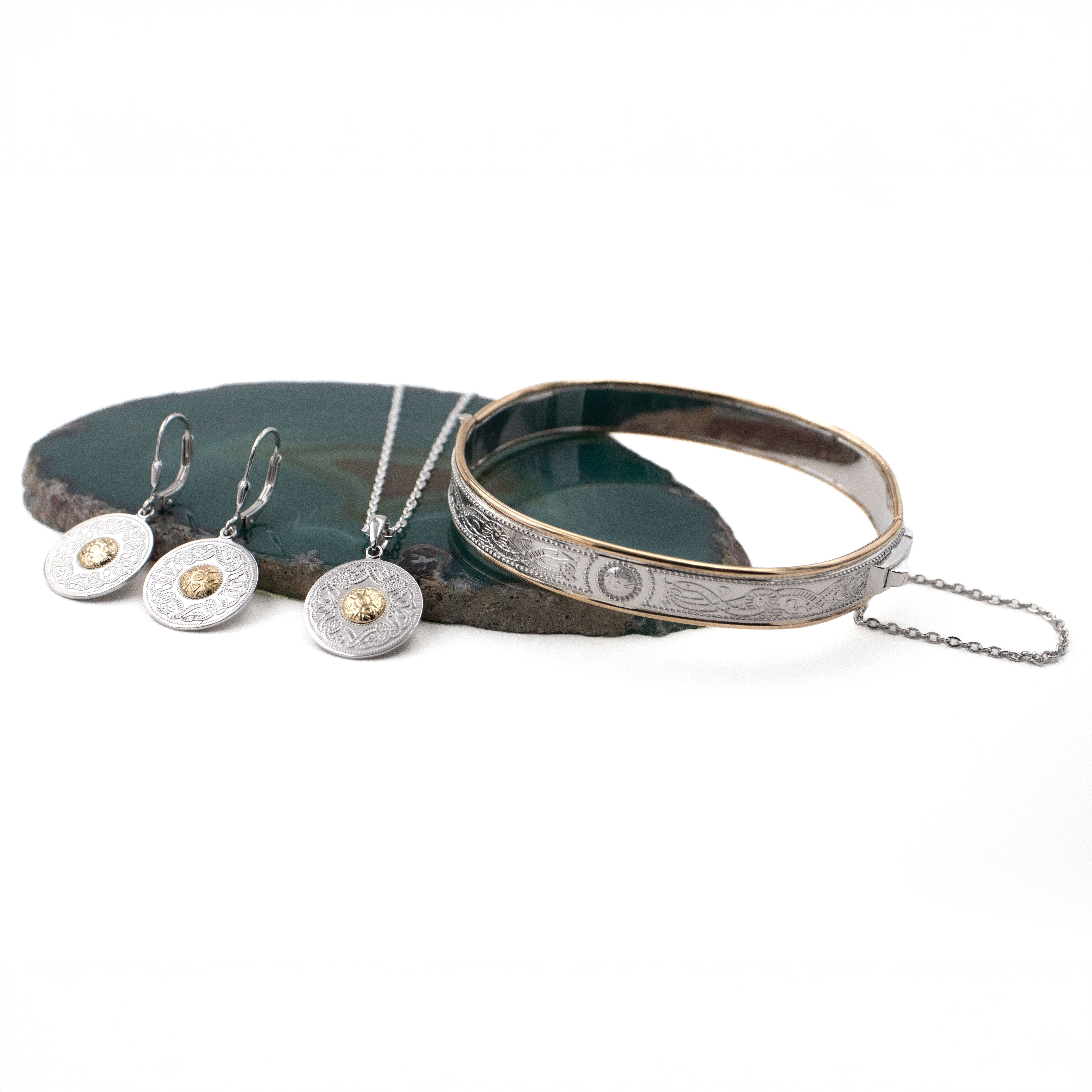 Bangle & Necklace Gift Set