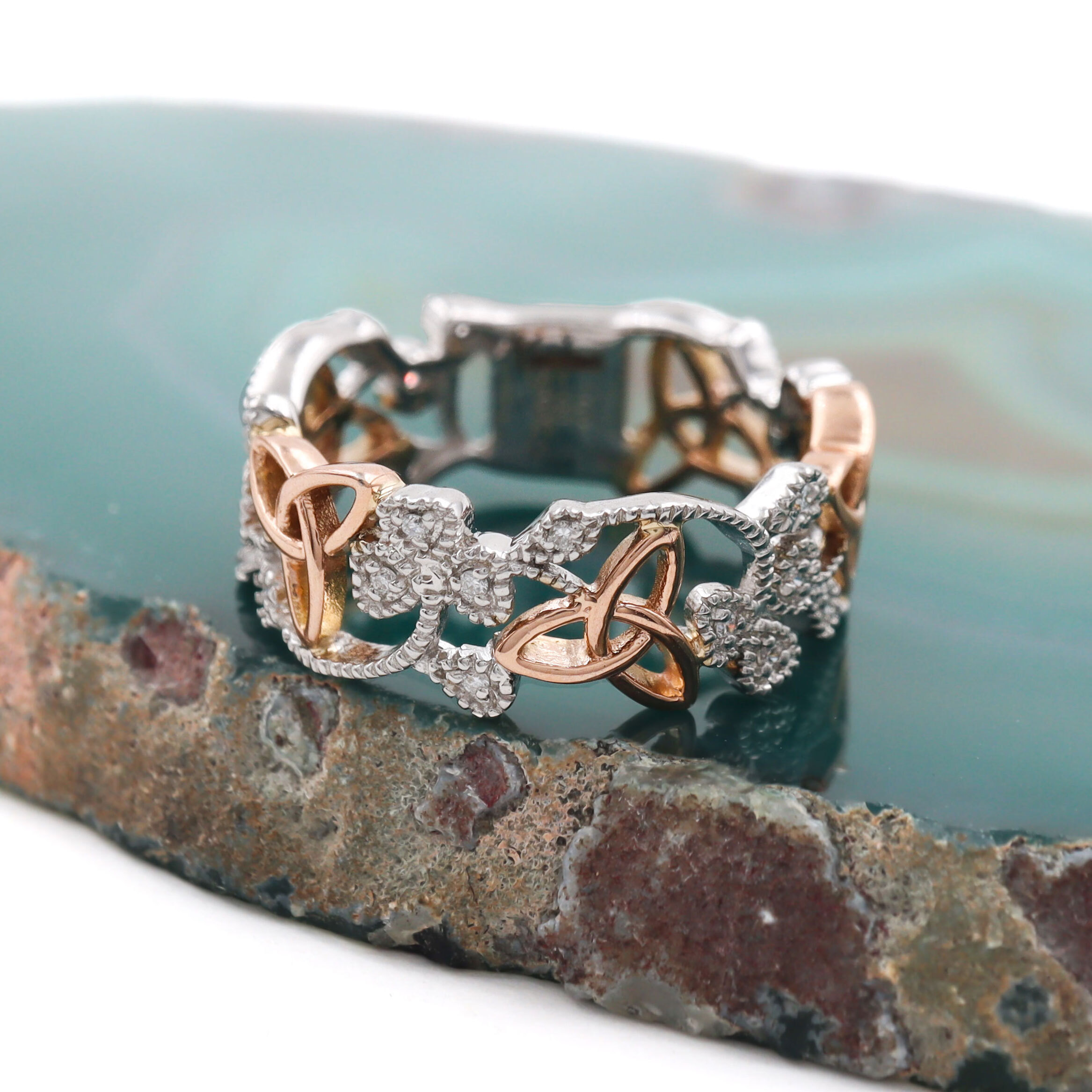 14K Diamond Shamrock and Trinity Knot Band