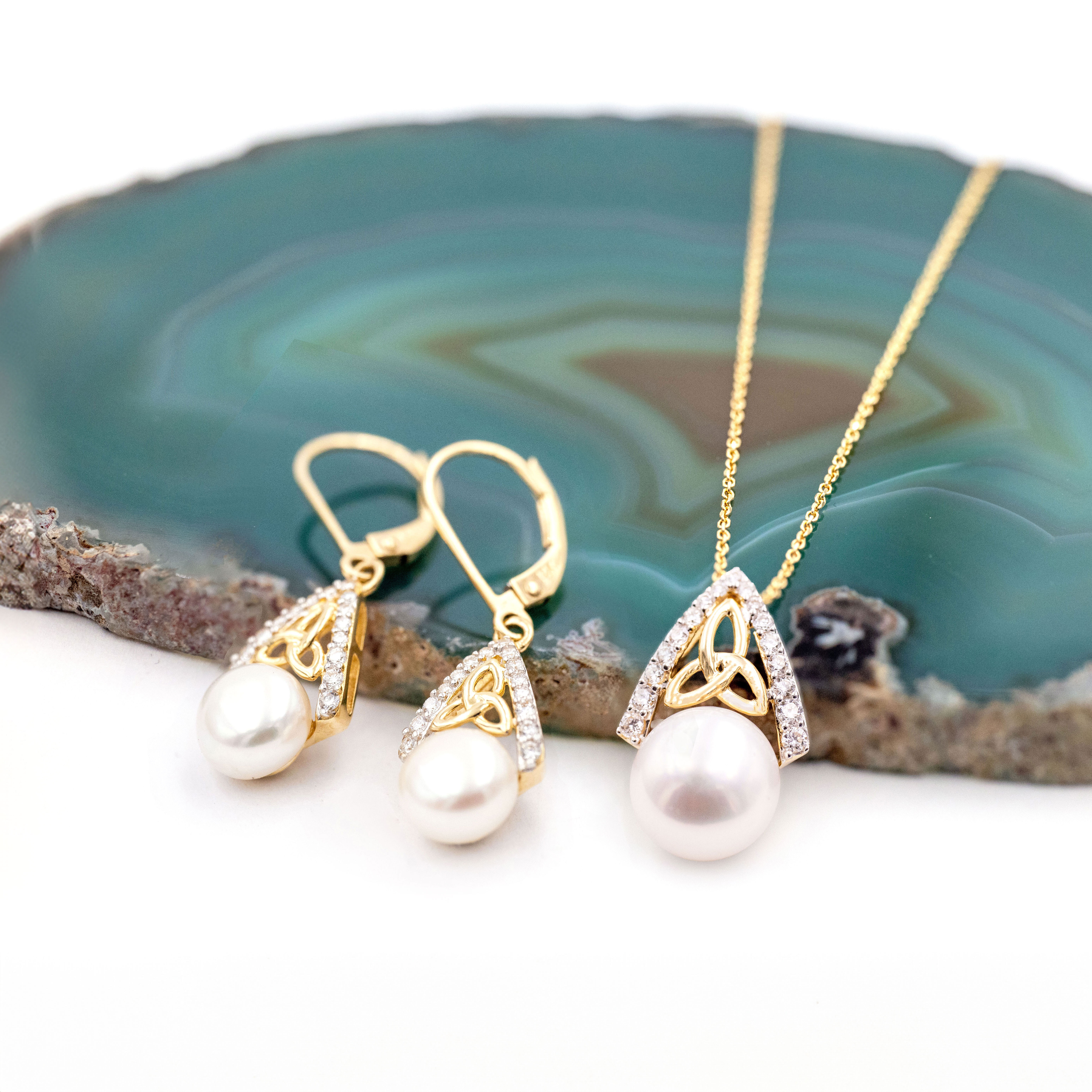 Freshwater Pearl and Lab Diamond Matching Set