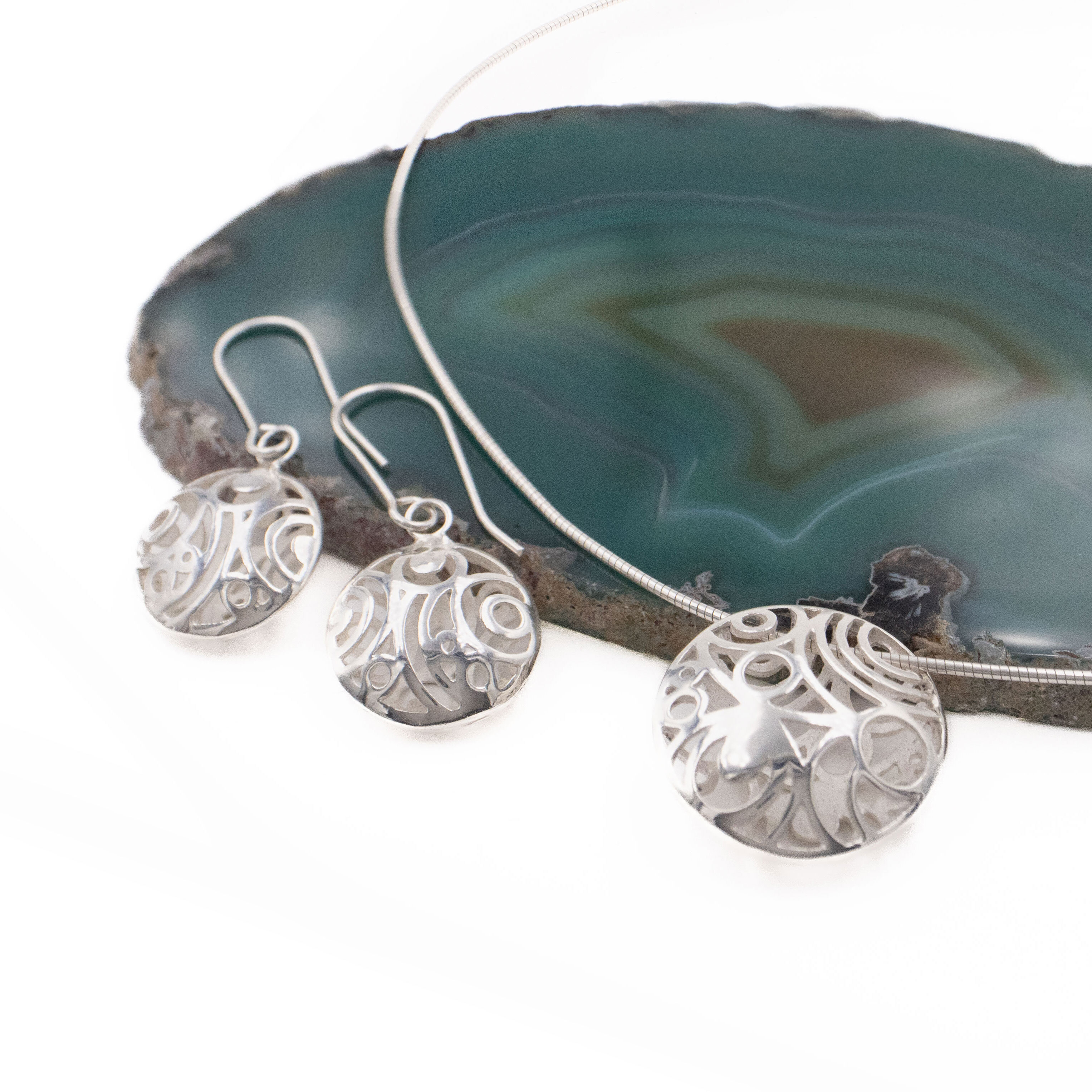 Handcrafted Lios Gift Set