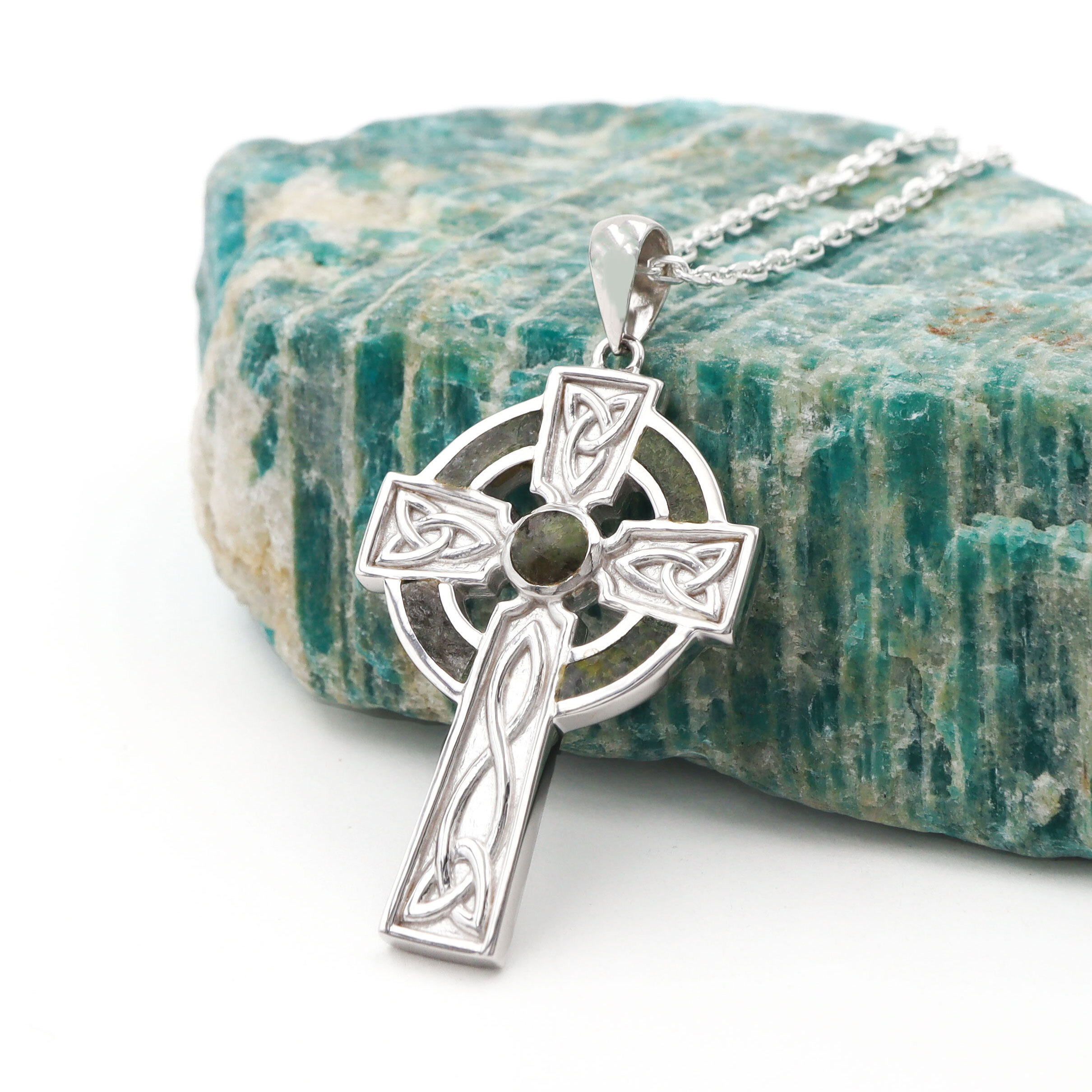 1.5 inch cross