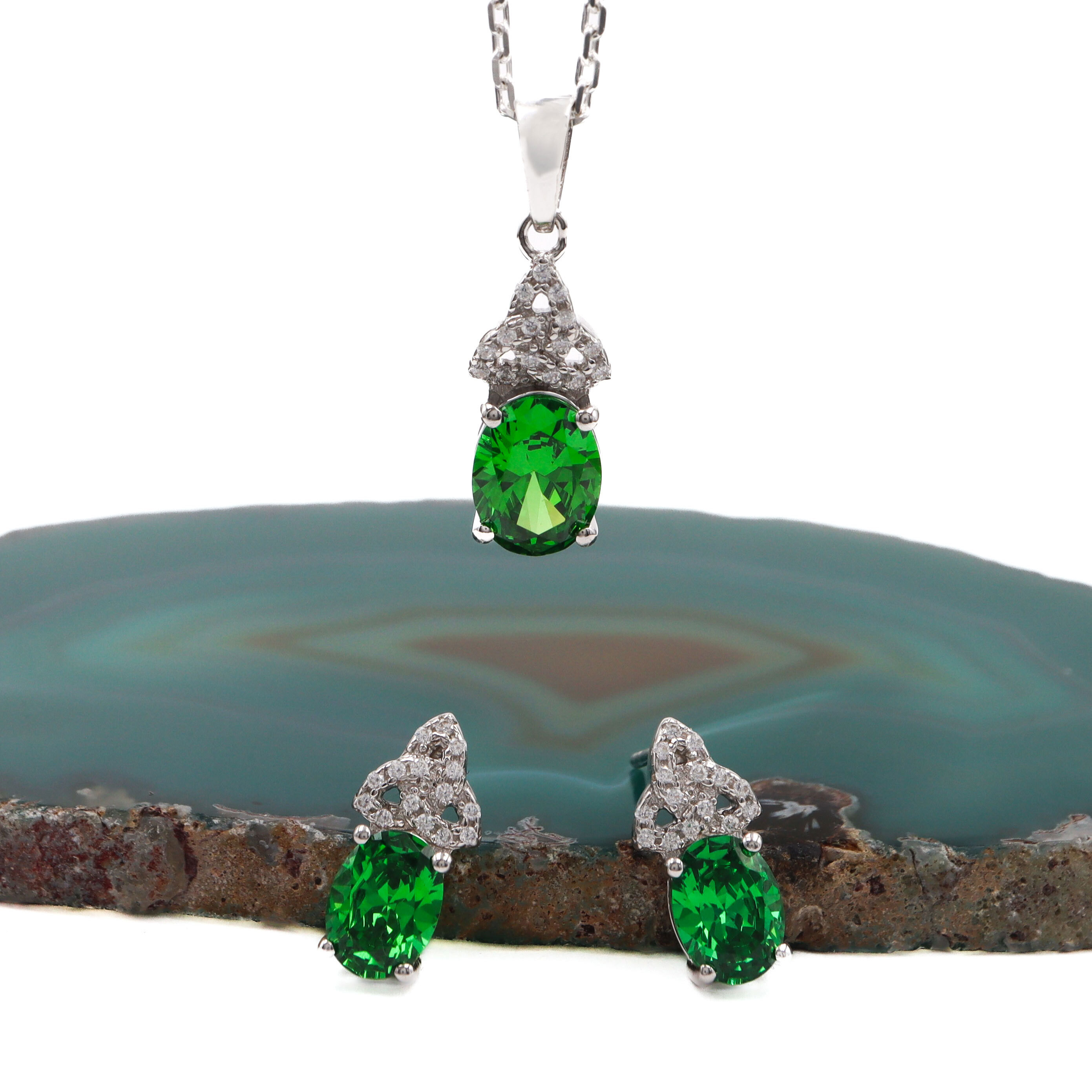 Necklace and Drop Earring Gift Set