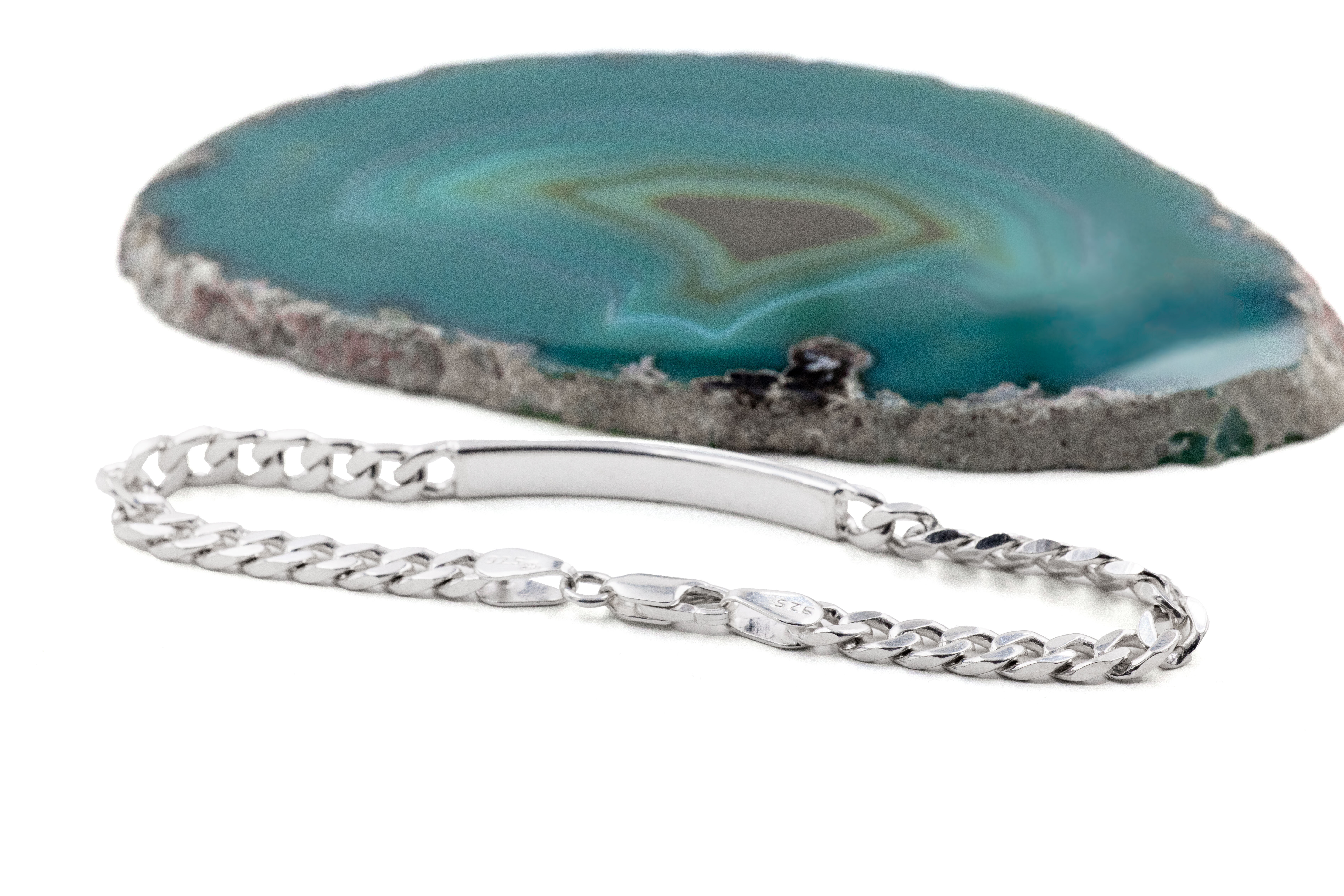 Womens Gaelic Bracelet in Sterling Silver With a Polished Finish