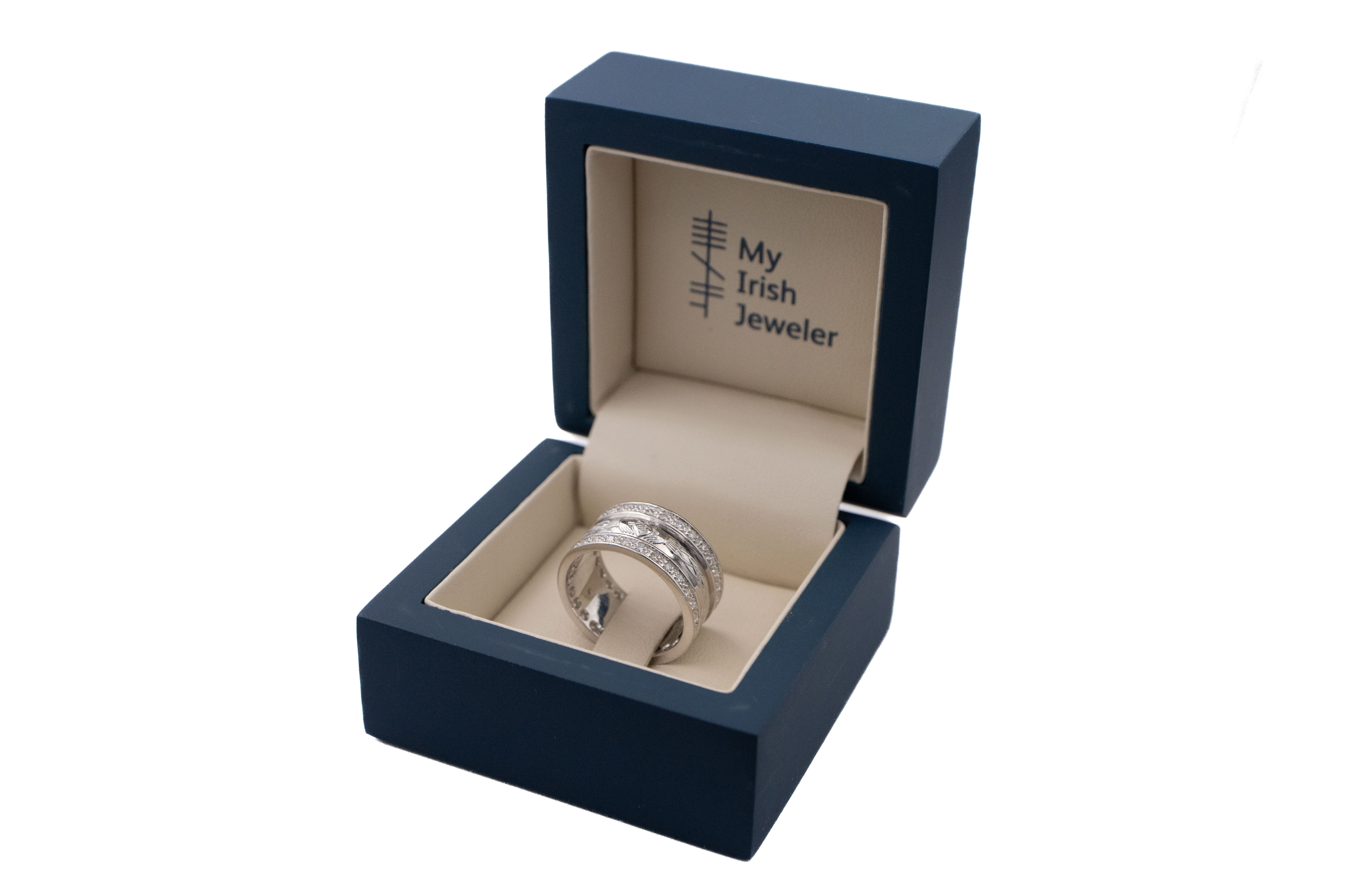 Polished Claddagh Gift Set in Real Platinum 950. In Luxury Packaging.