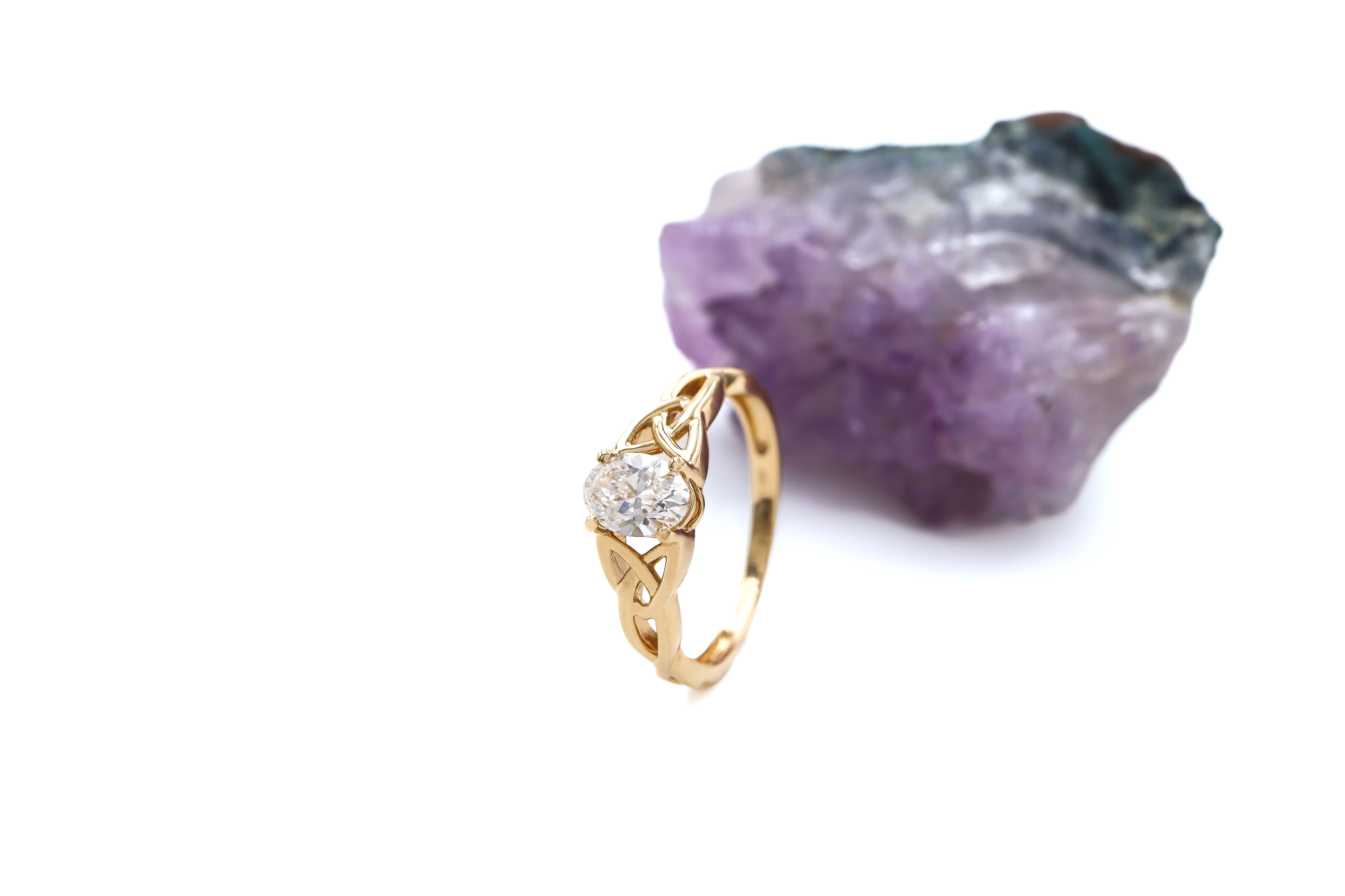 Gorgeous Yellow Gold Trinity Knot Gift Set For Women With a Polished Finish