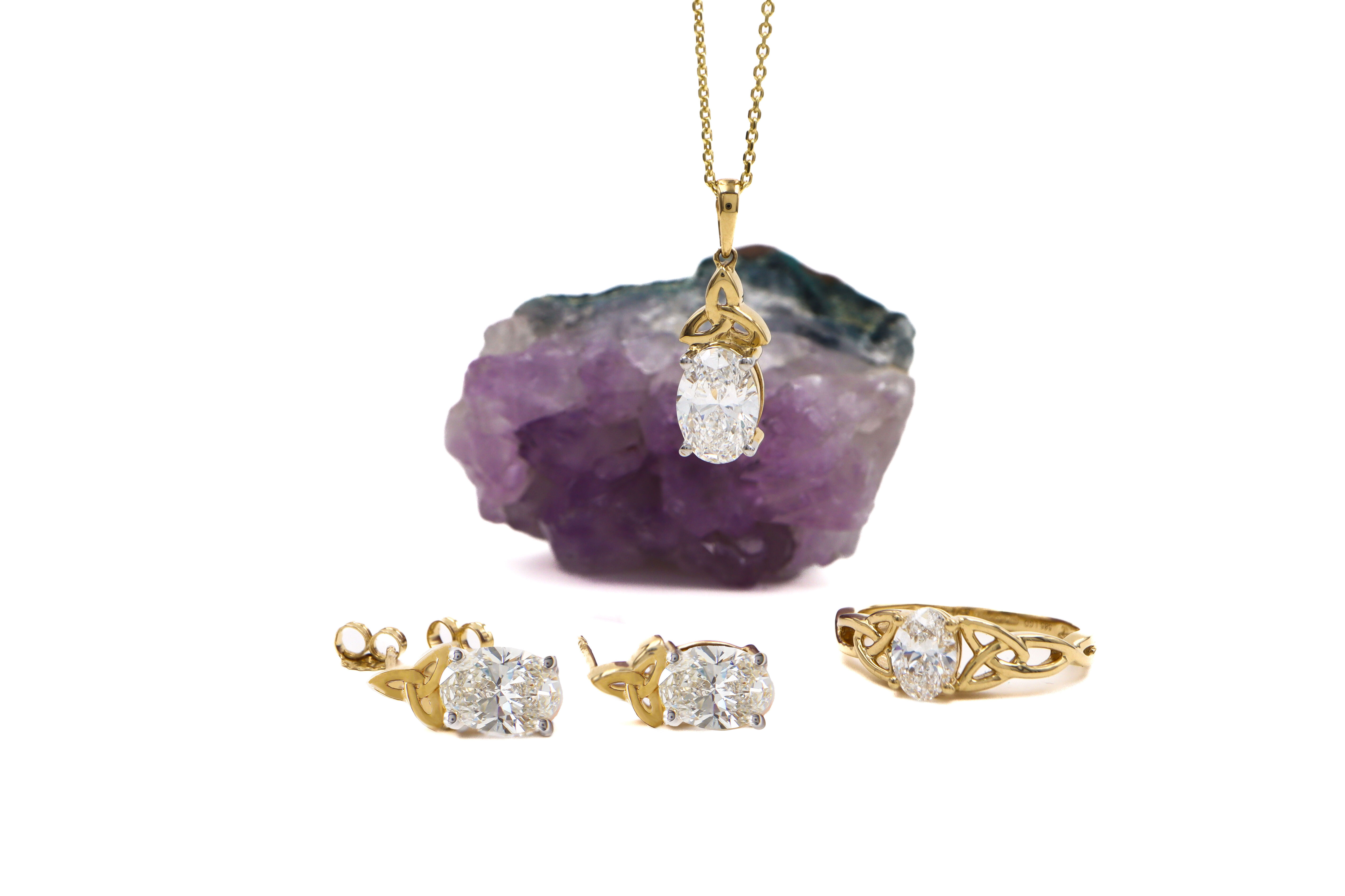 Luxurious 14K Yellow Gold Trinity Knot 0.70ct Lab Grown Diamond Ring For Women With a Polished Finish