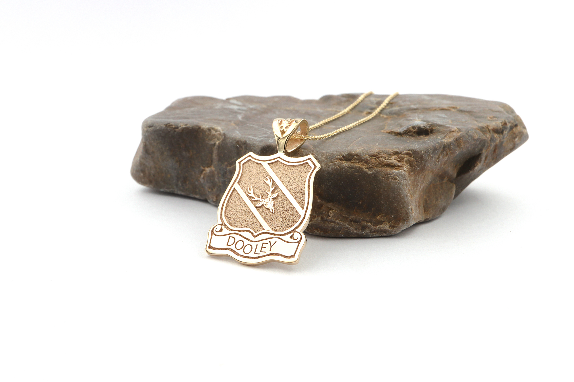 Family Crest Necklace in Yellow Gold