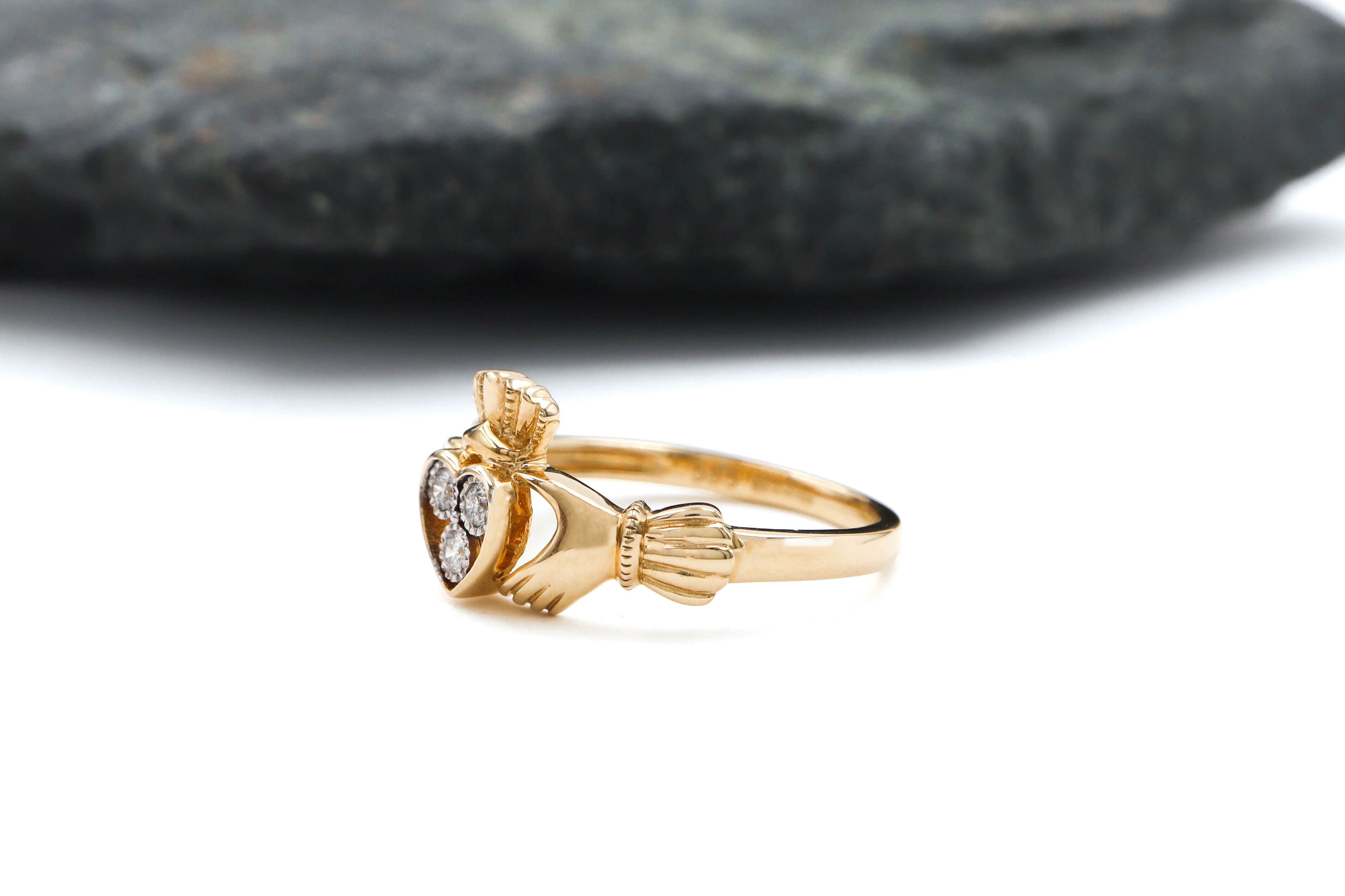 Irish 14K Yellow Gold Claddagh Engagement Ring For Women. Side View.