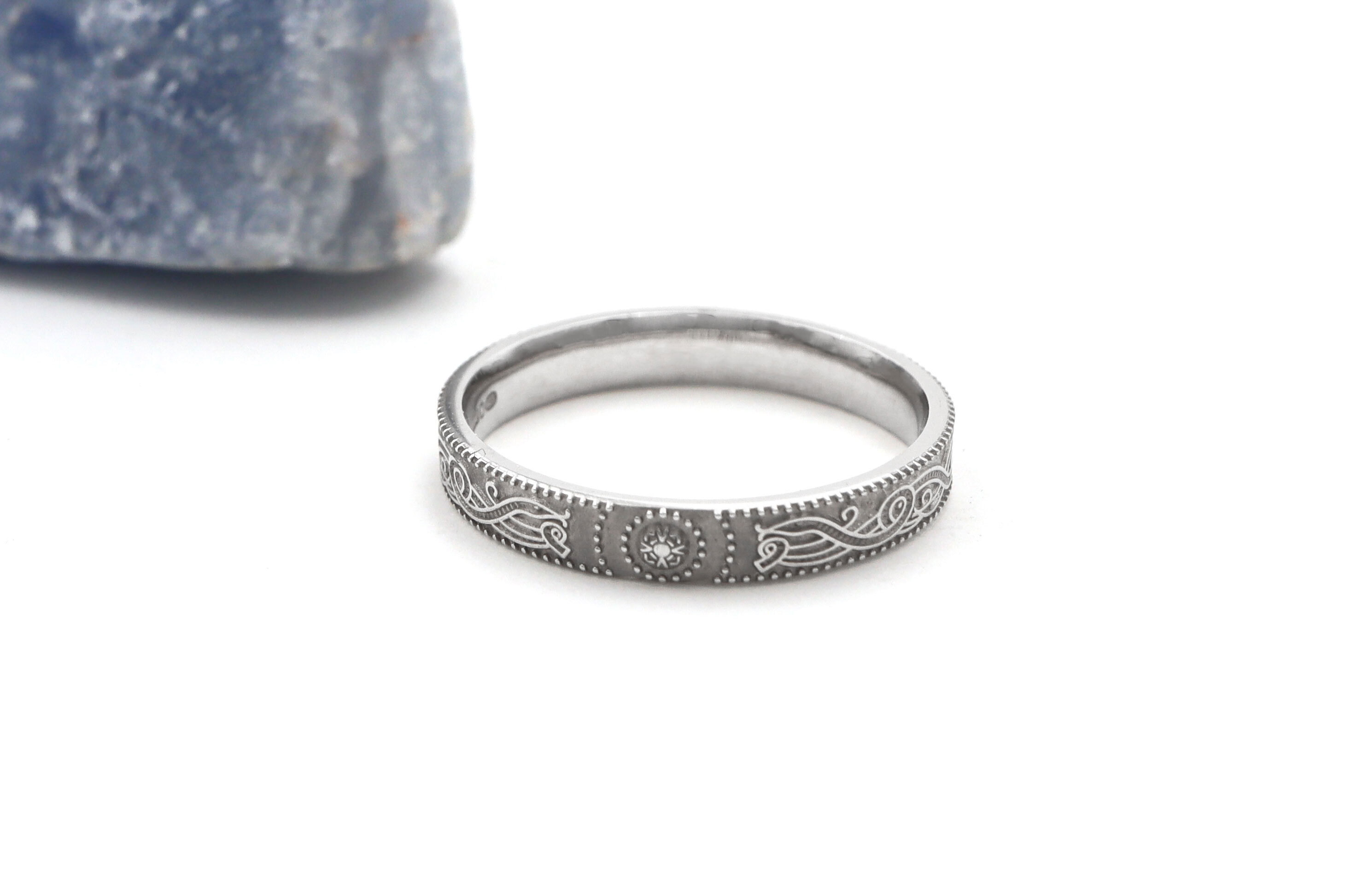 Womens Florentine Celtic Warrior & Celtic Knot 3.0mm Ring in Real White Gold