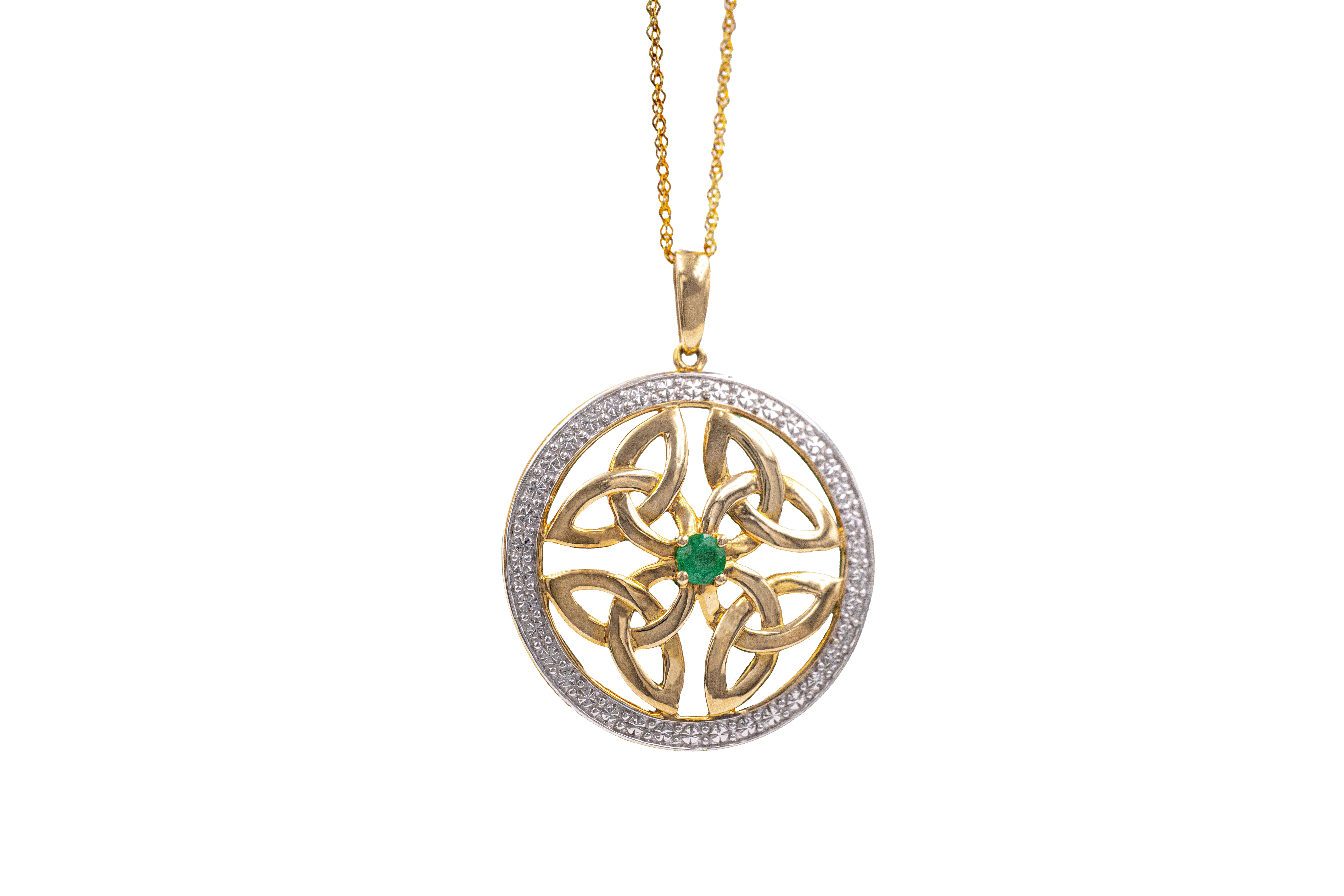 Womens 14K Yellow Gold Trinity Knot Necklace