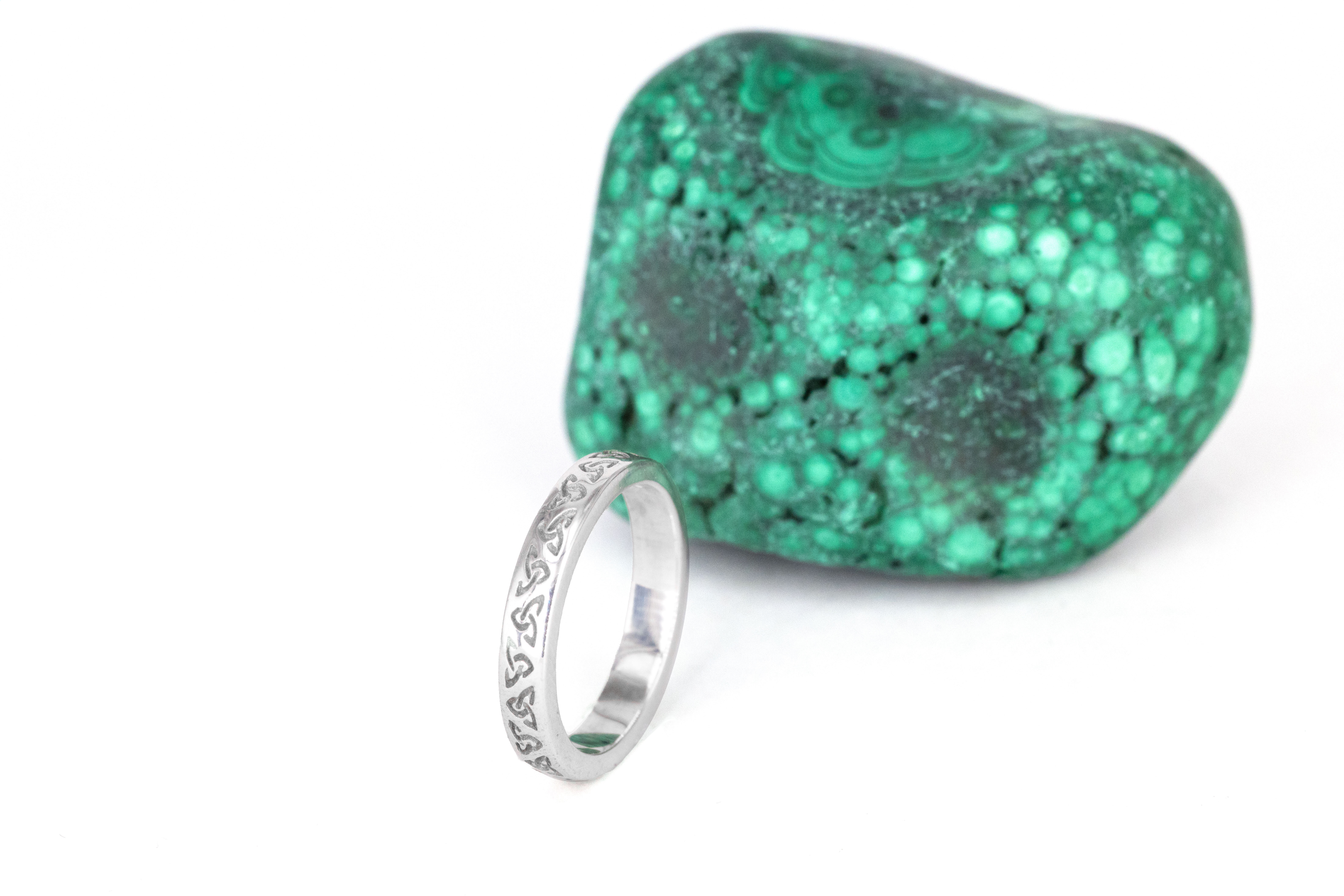 Authentic 18K White Gold Trinity Knot 5.5mm Ring For Women