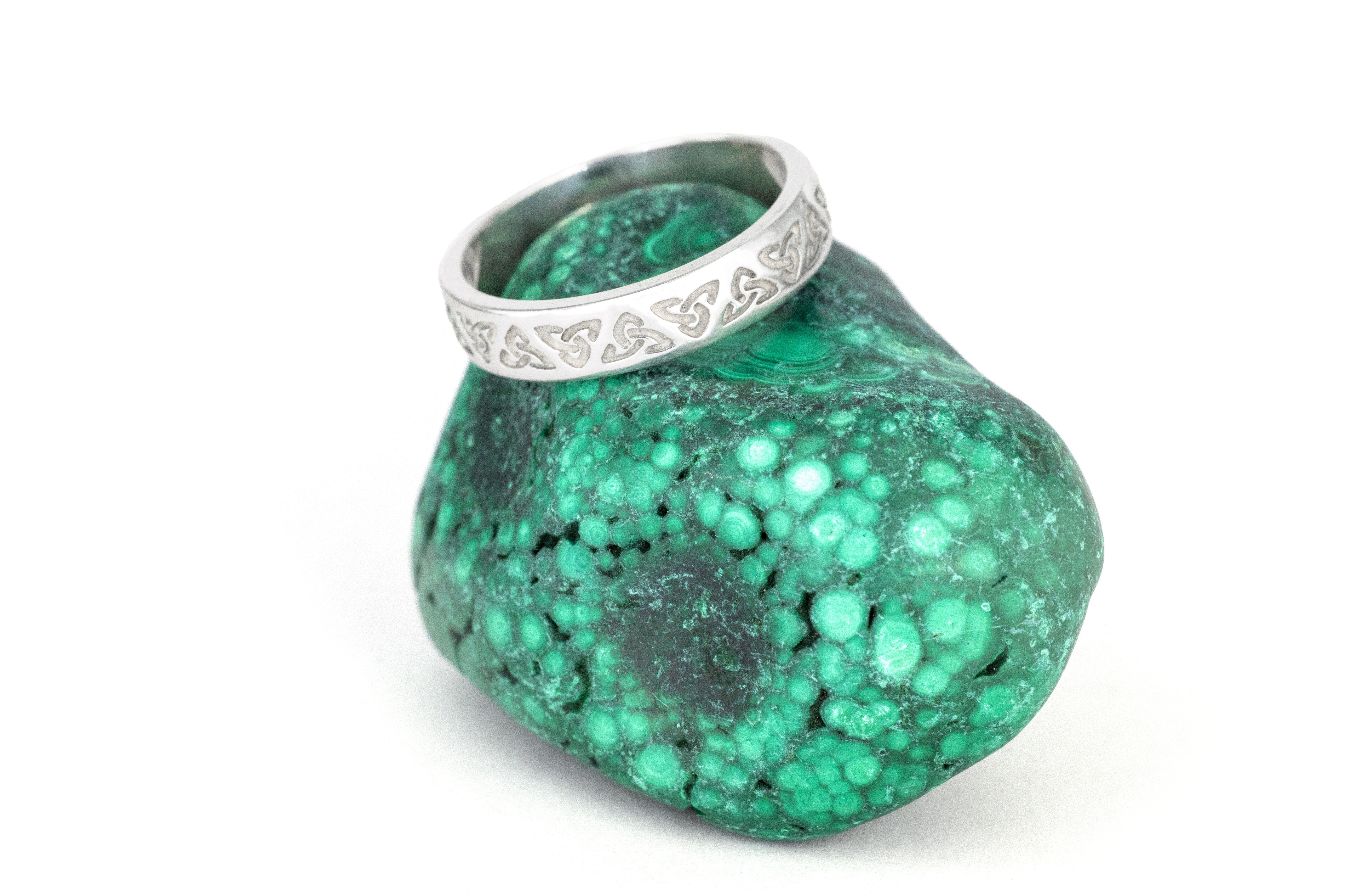 Mens Trinity Knot 3.5mm Ring in Real Platinum