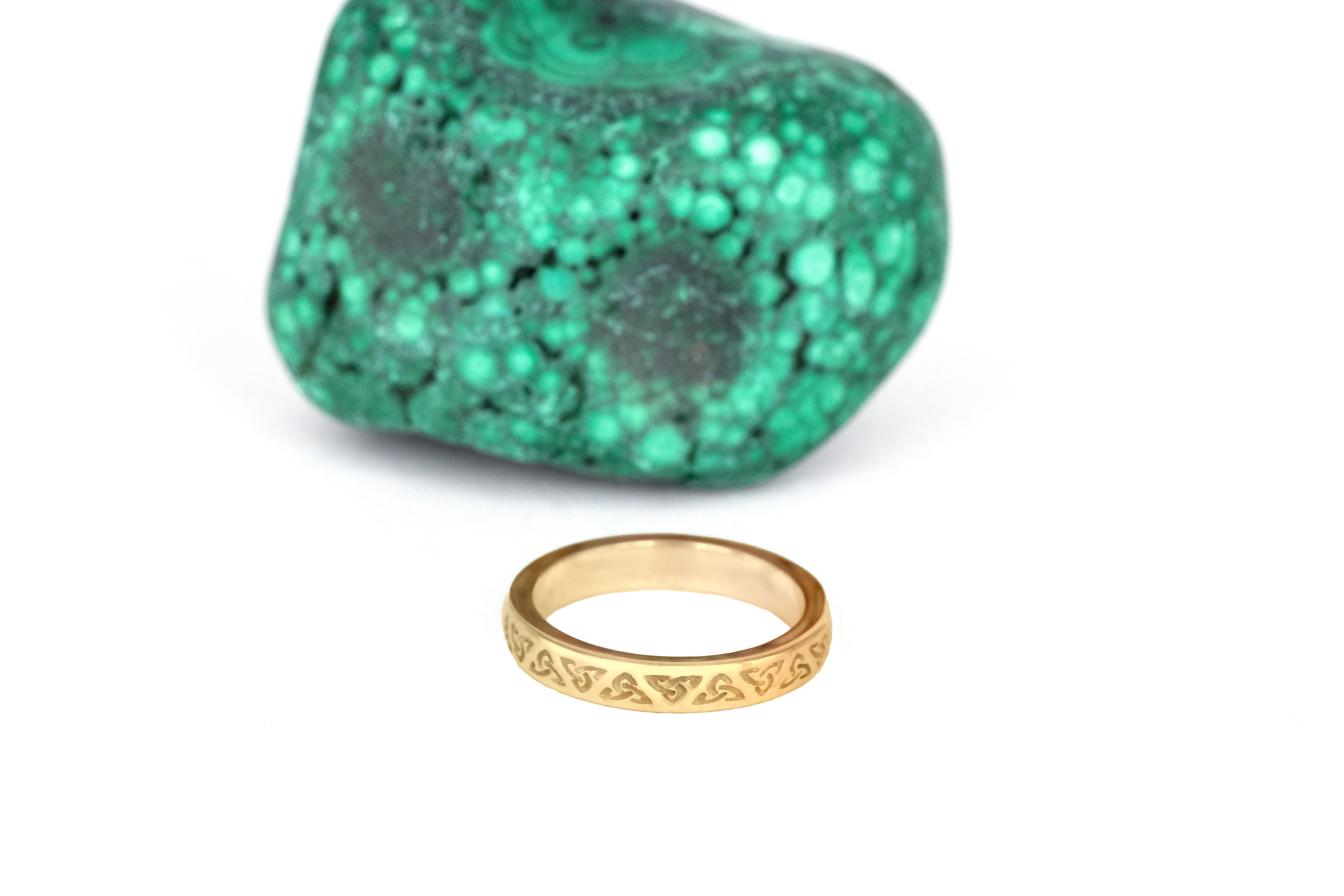 Gorgeous 18K Yellow Gold Trinity Knot 3.5mm Ring For Women