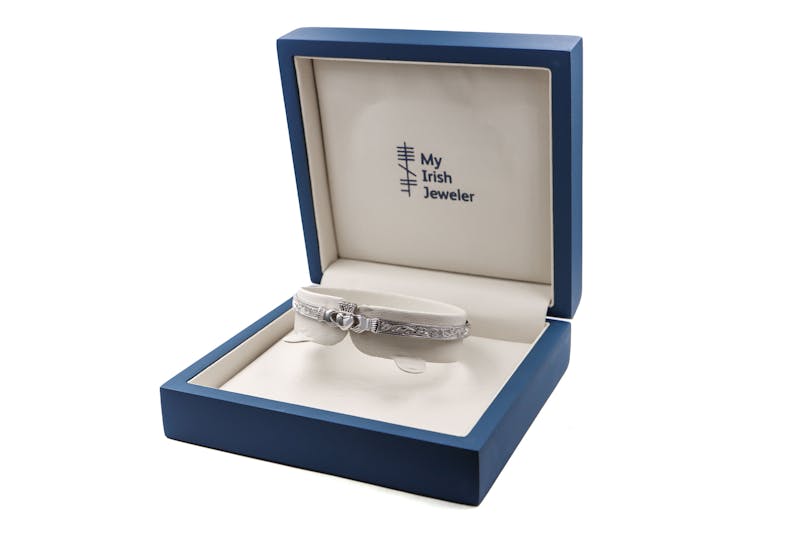 Gorgeous Sterling Silver Claddagh Bracelet For Children
