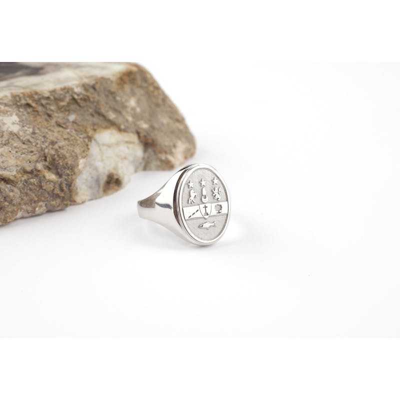 Heraldic rings online