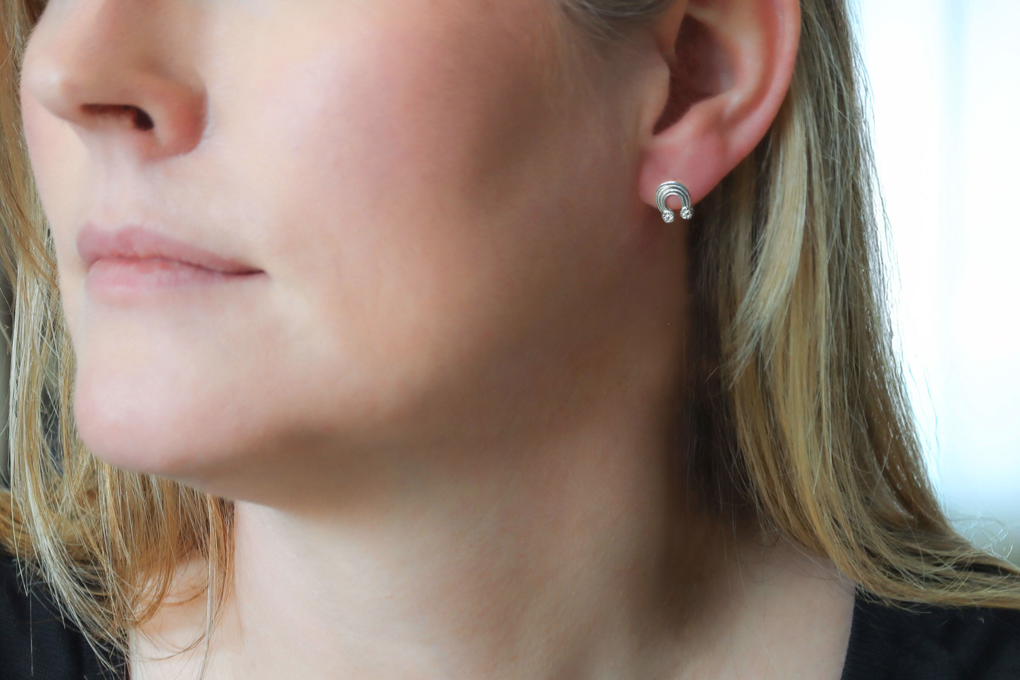 Gleninsheen Collar Earrings Sku 25248 model