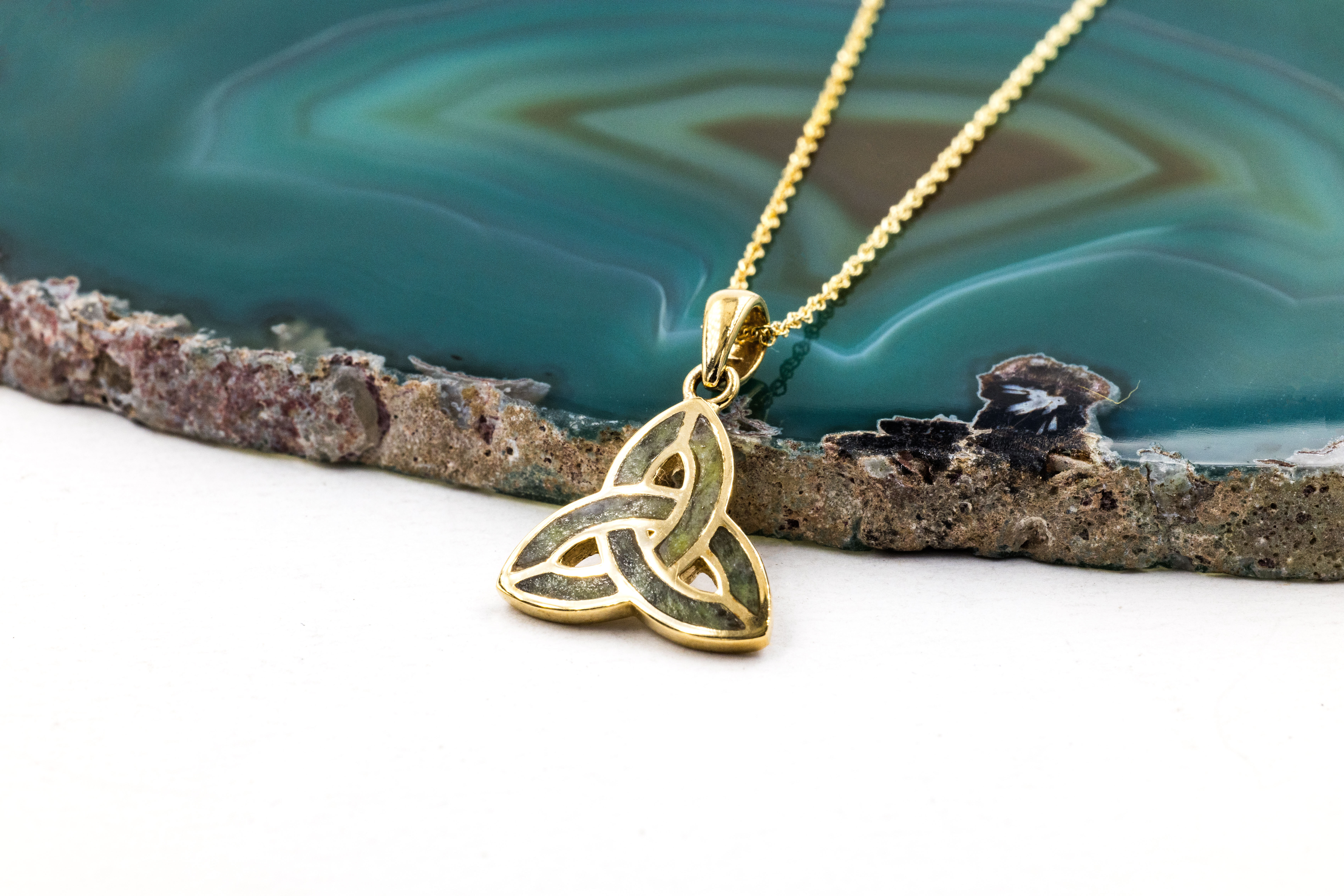 Womens Connemara Marble Necklace in 14K Yellow Gold