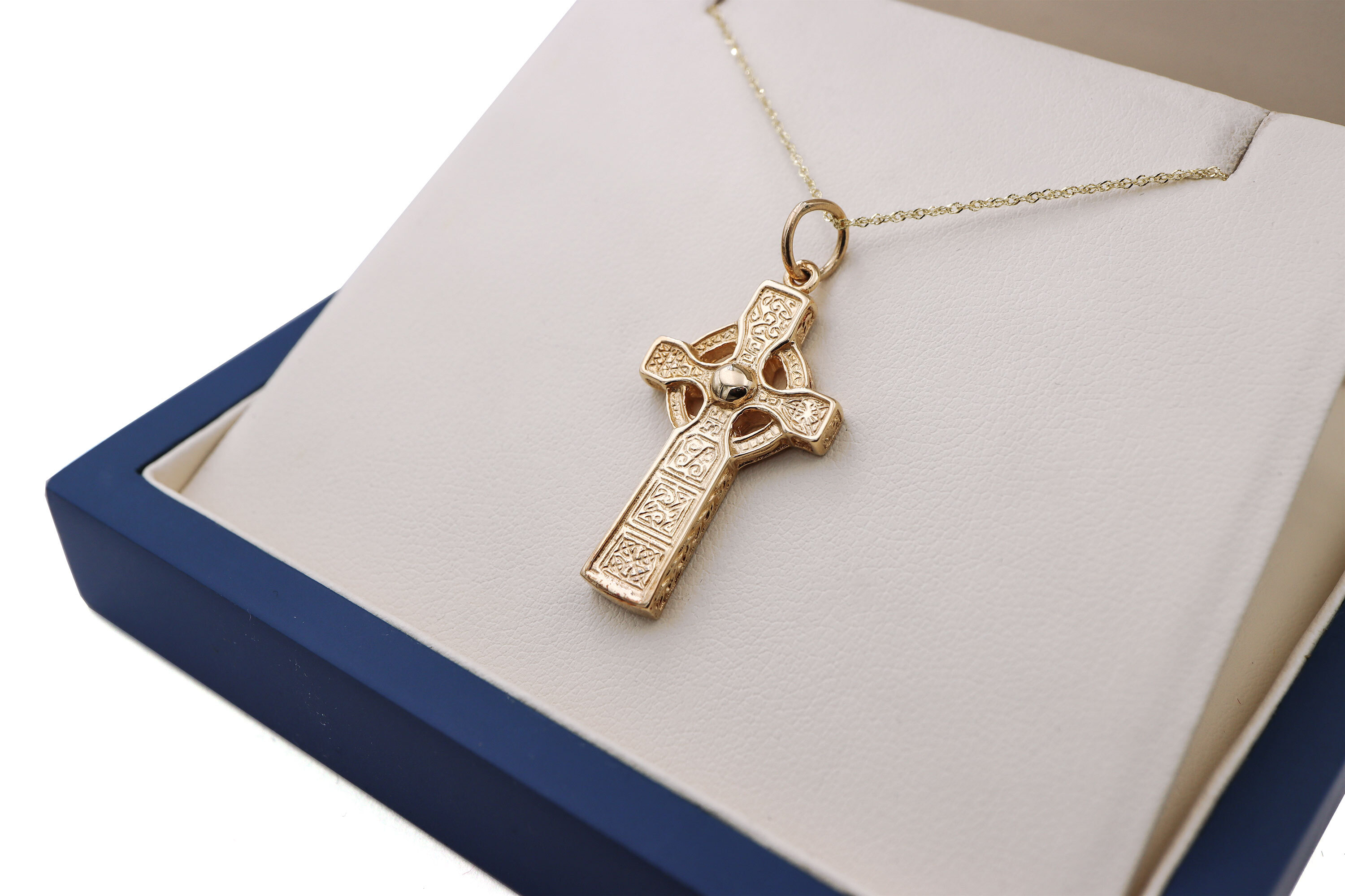 Luxurious Yellow Gold Celtic Cross Necklace. Side View.