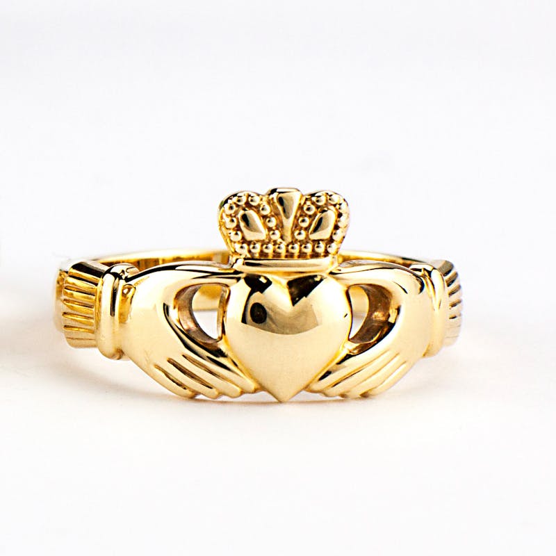 Attractive 14K Yellow Gold Claddagh Ring For Women