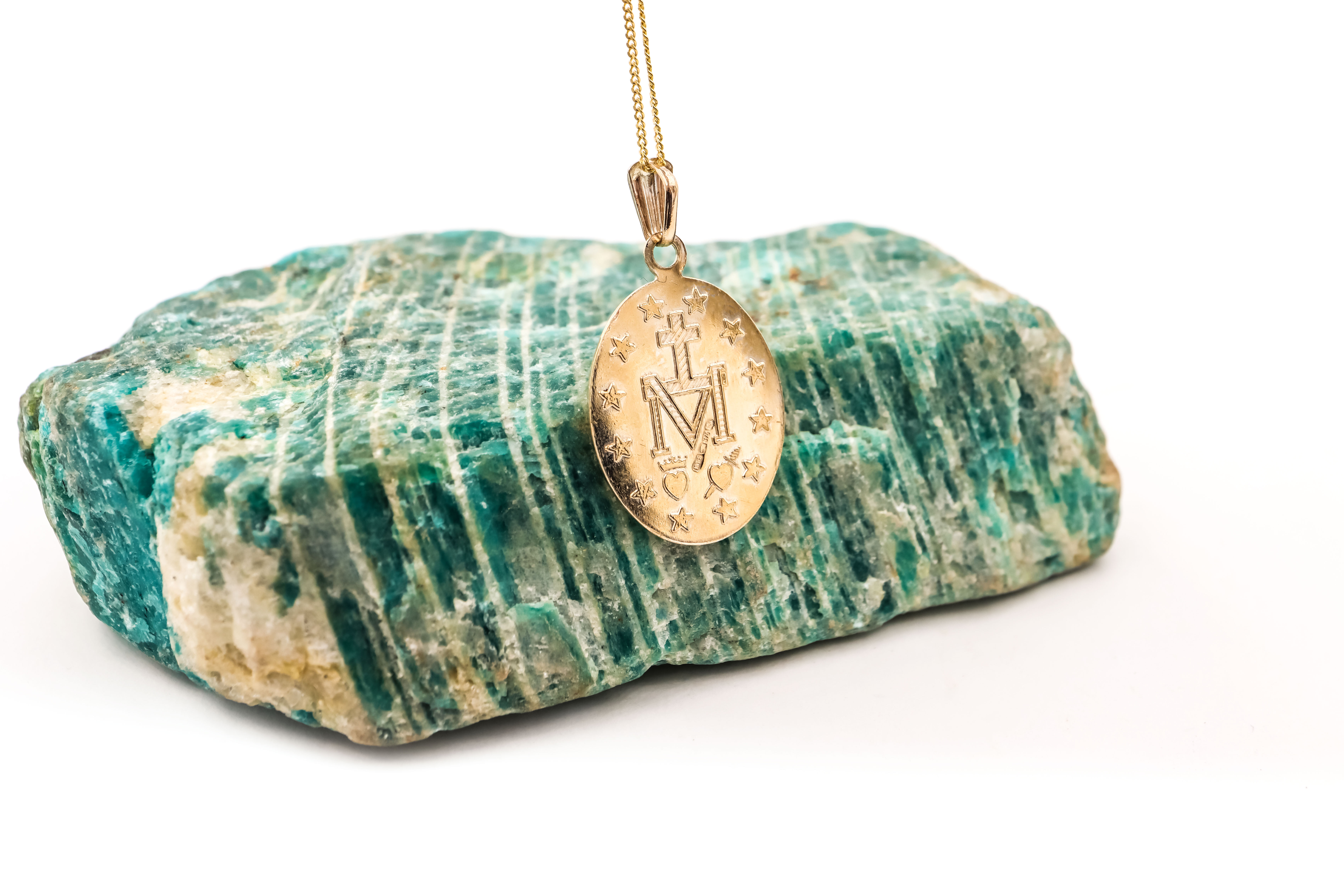 Medals and Medallions Necklace in 9K Yellow Gold