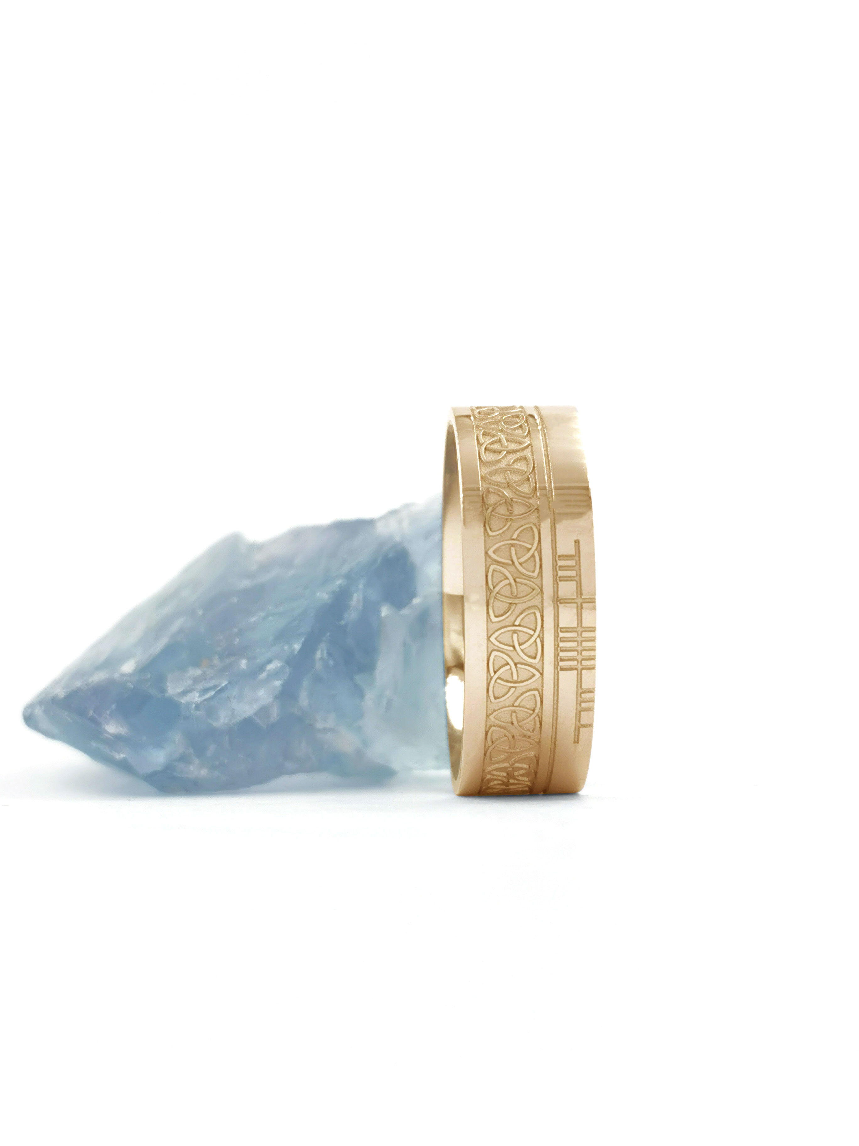 Gorgeous Florentine 10K Yellow Gold Ogham & Trinity Knot 7.3mm Ring