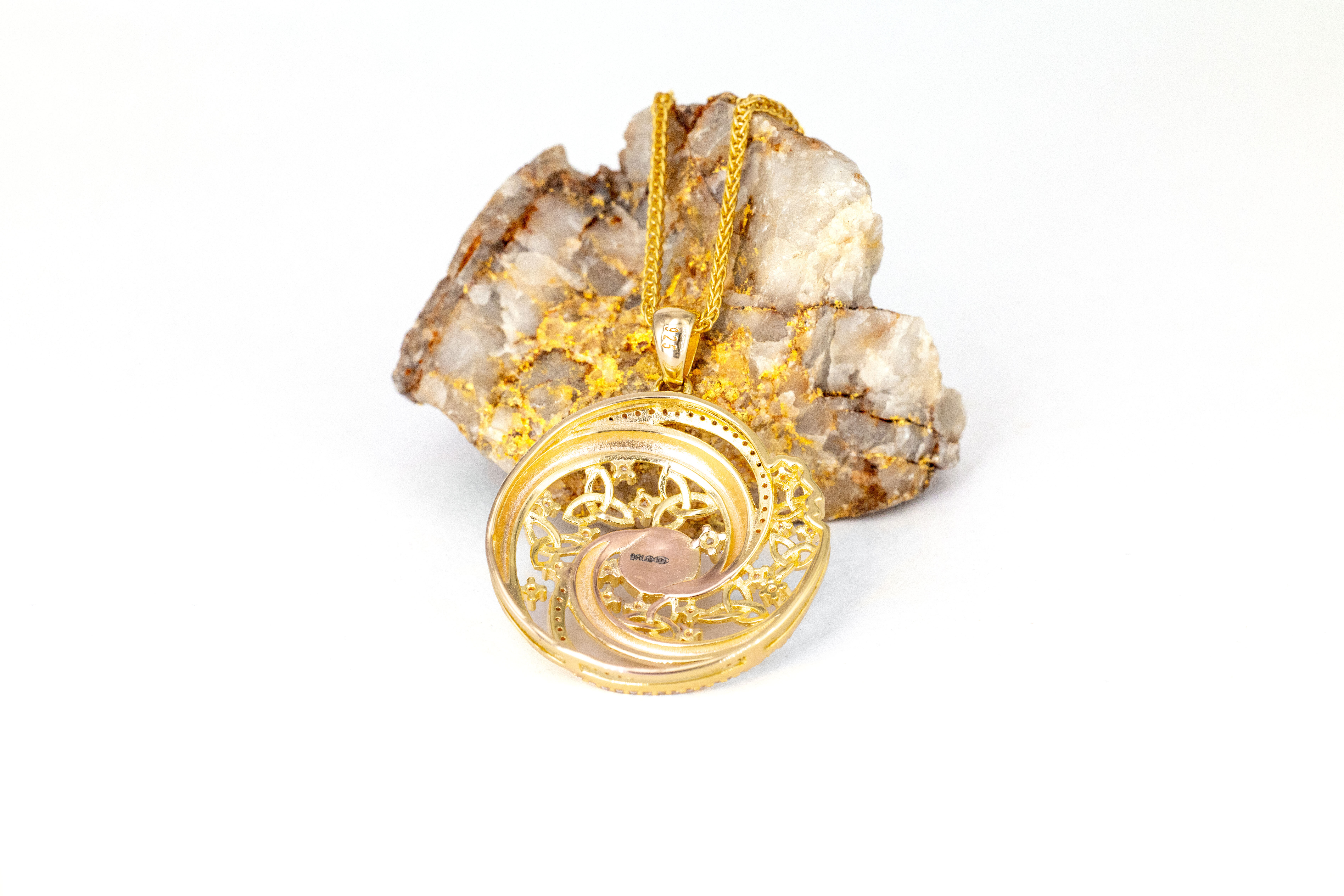 Attractive Gold Vermeil Trinity Knot Necklace For Women