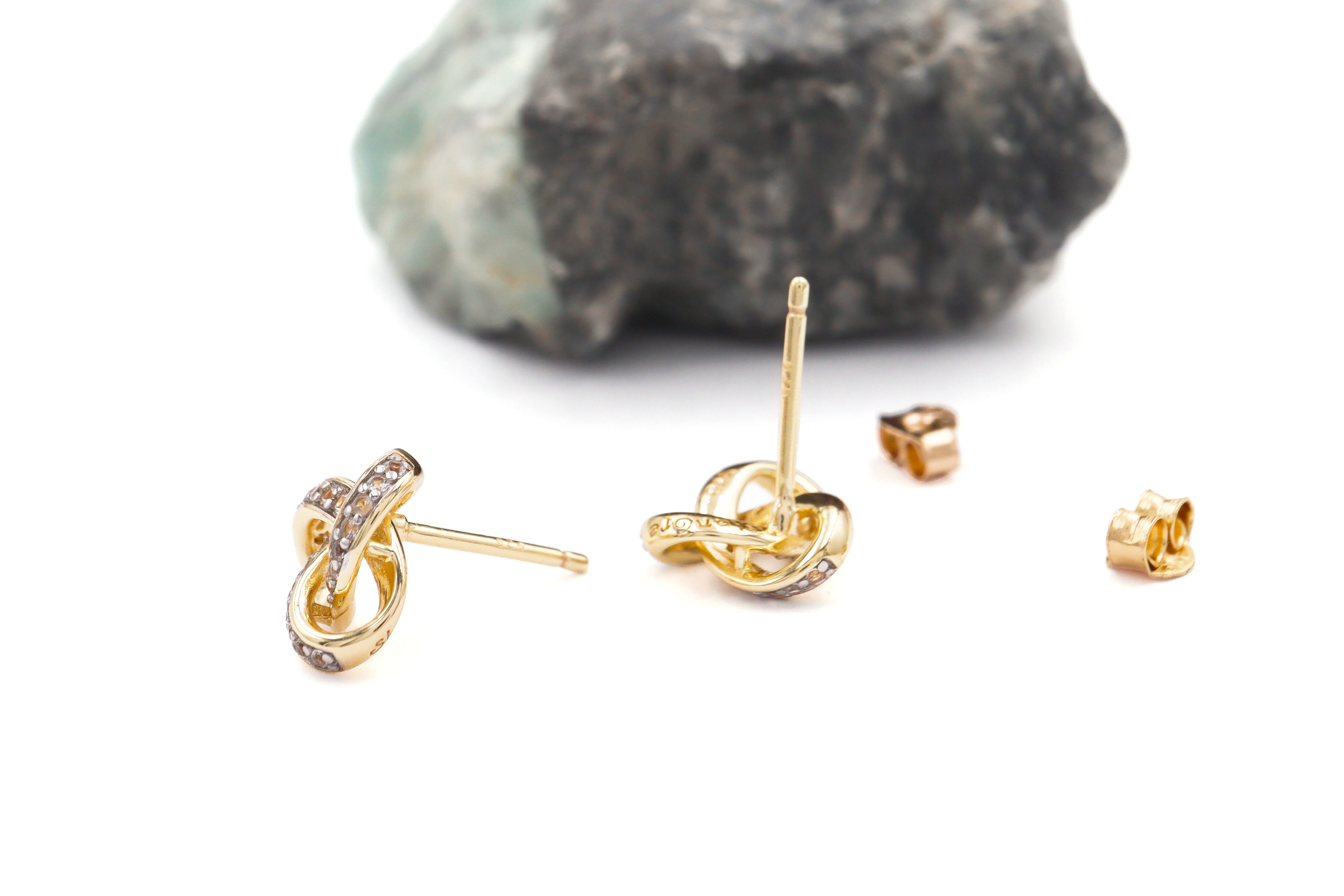 Gold Vermeil Trinity Knot Studs Sku 25186 back