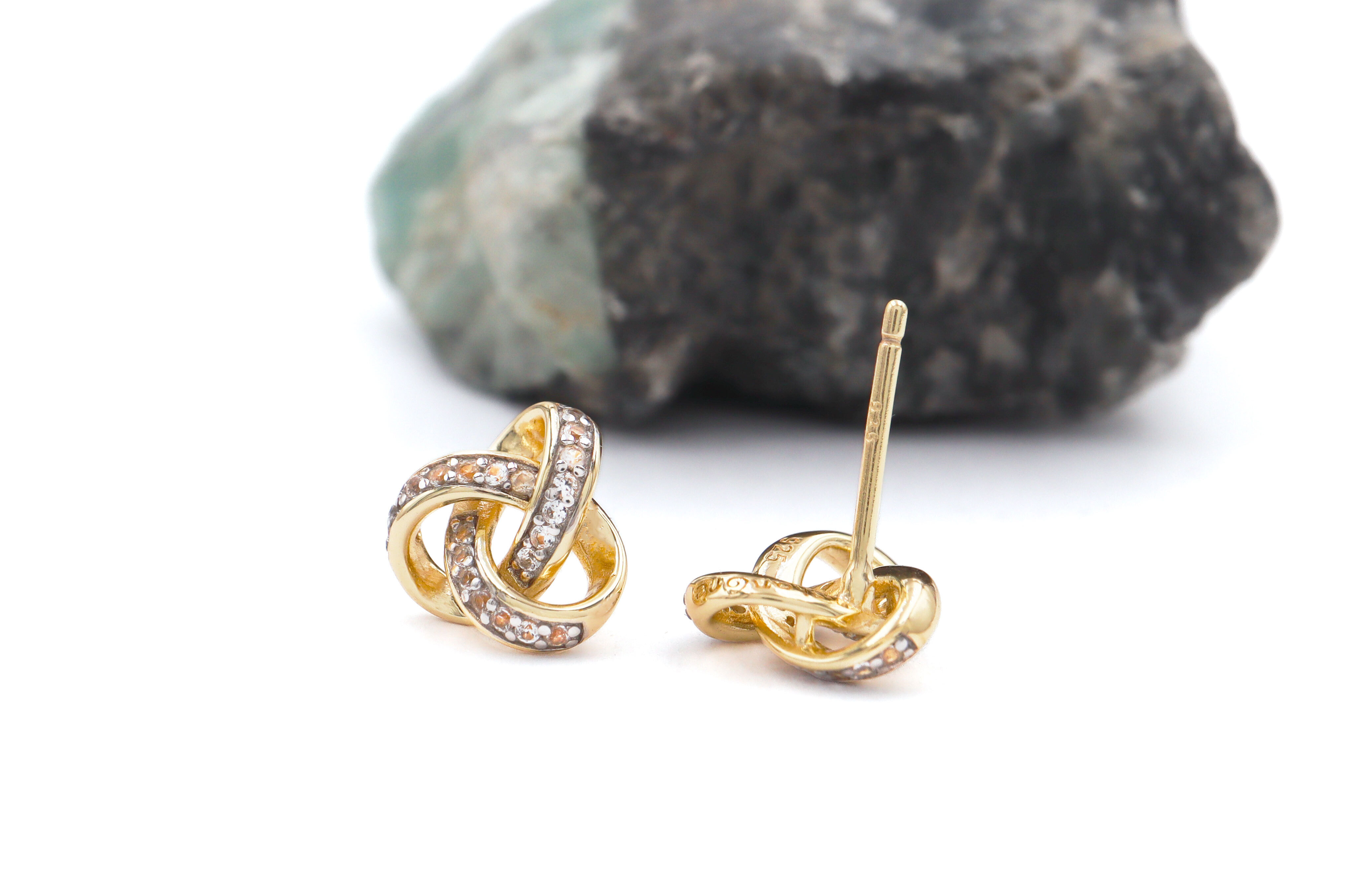 Gold Vermeil Trinity Knot Studs Sku 25186 side