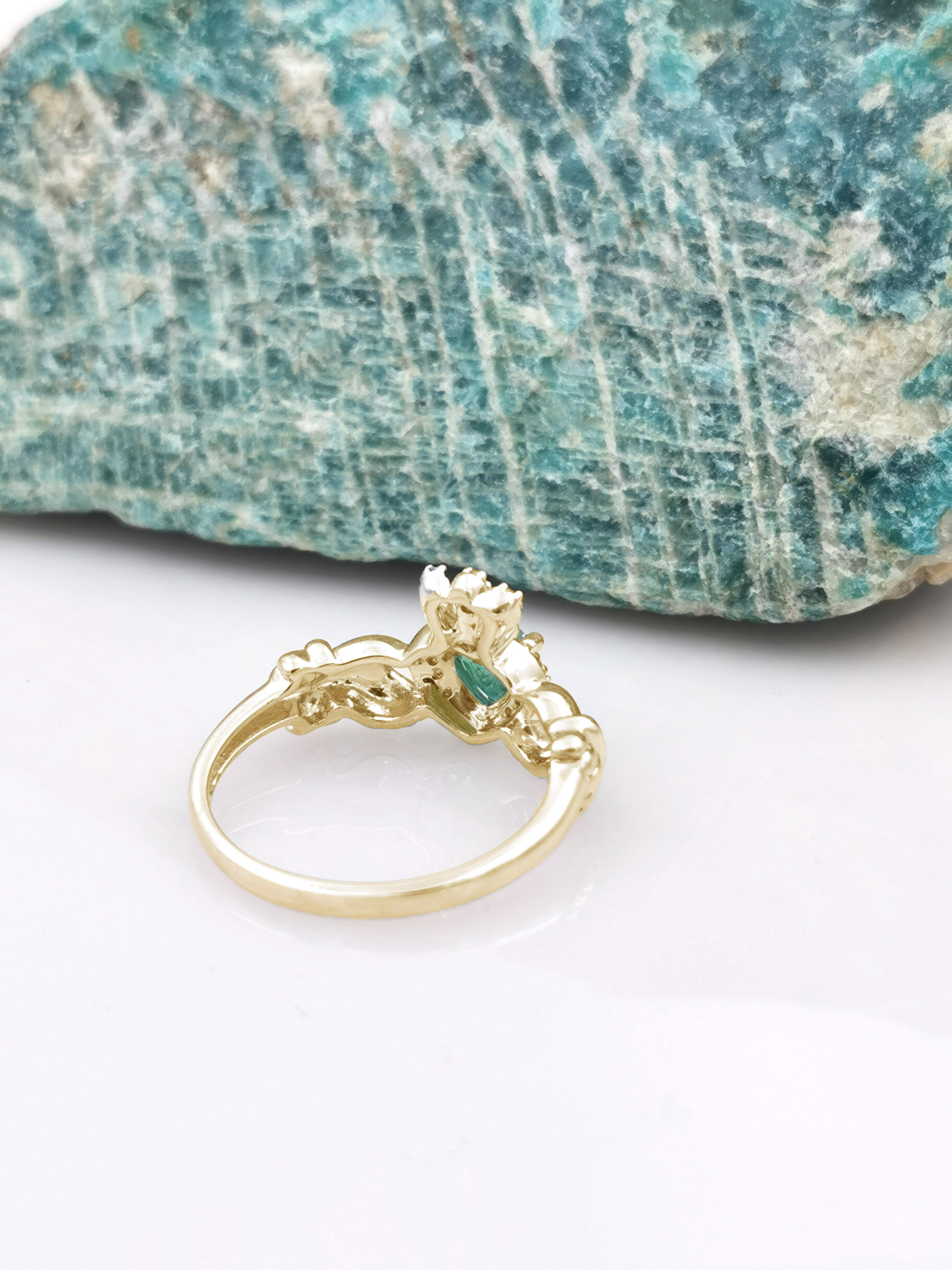 Womens Polished Yellow Gold Claddagh Ring