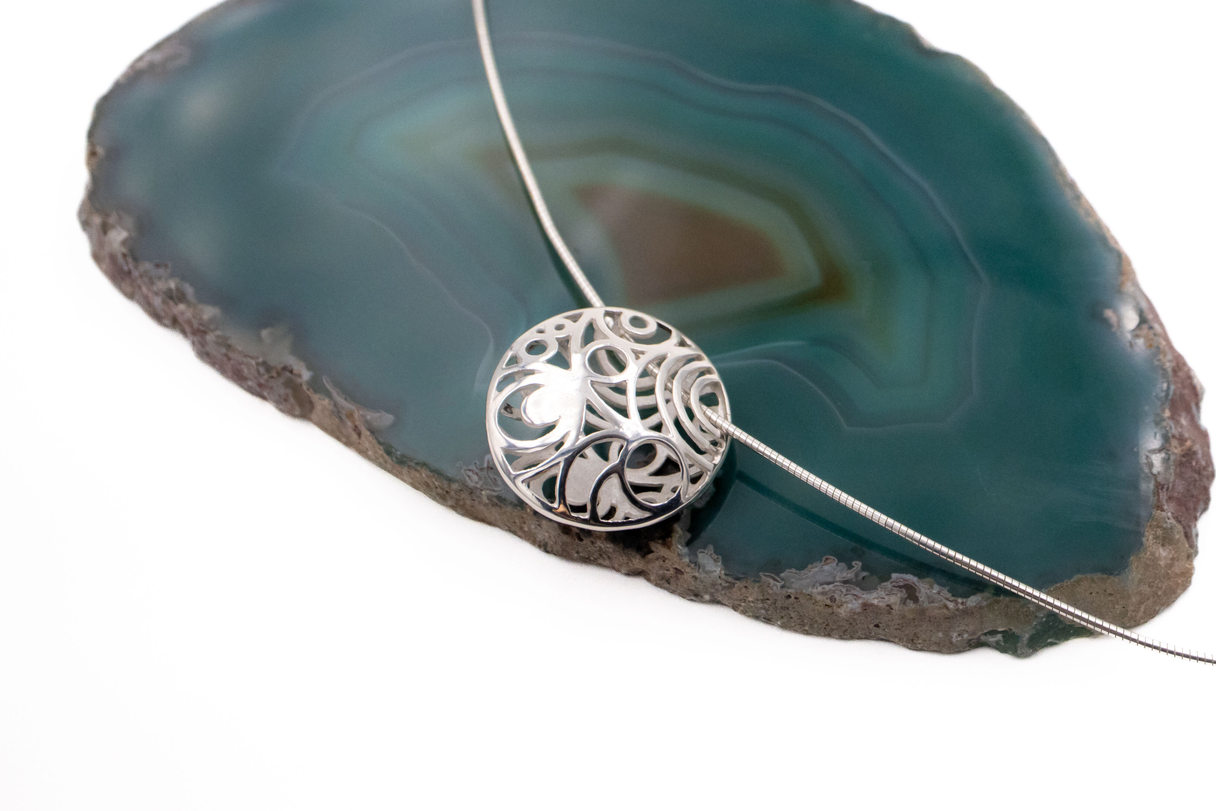 Womens Polished Sterling Silver Folklore Gift Set. Side View.