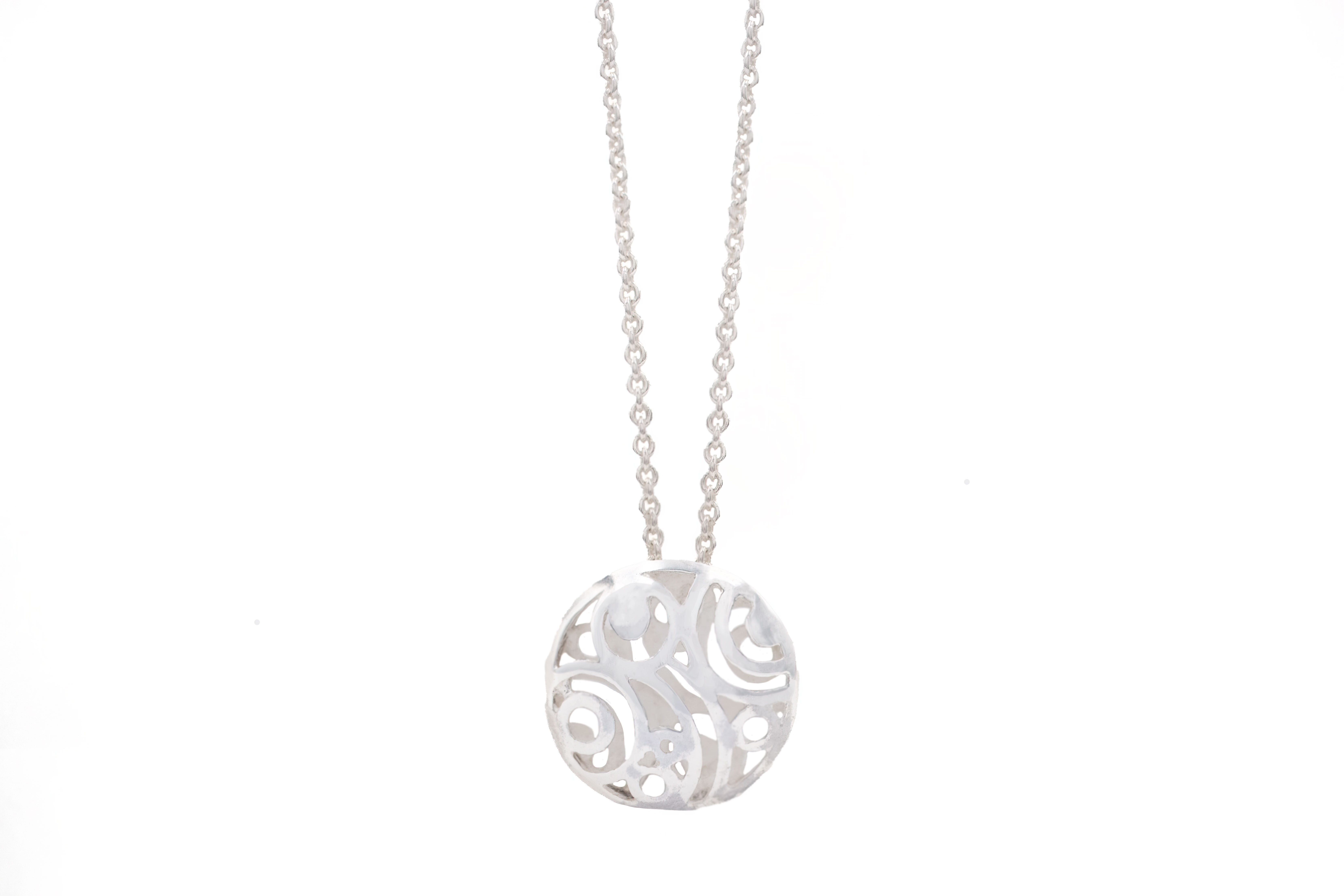 Womens Newgrange Necklace in Sterling Silver With a Polished Finish