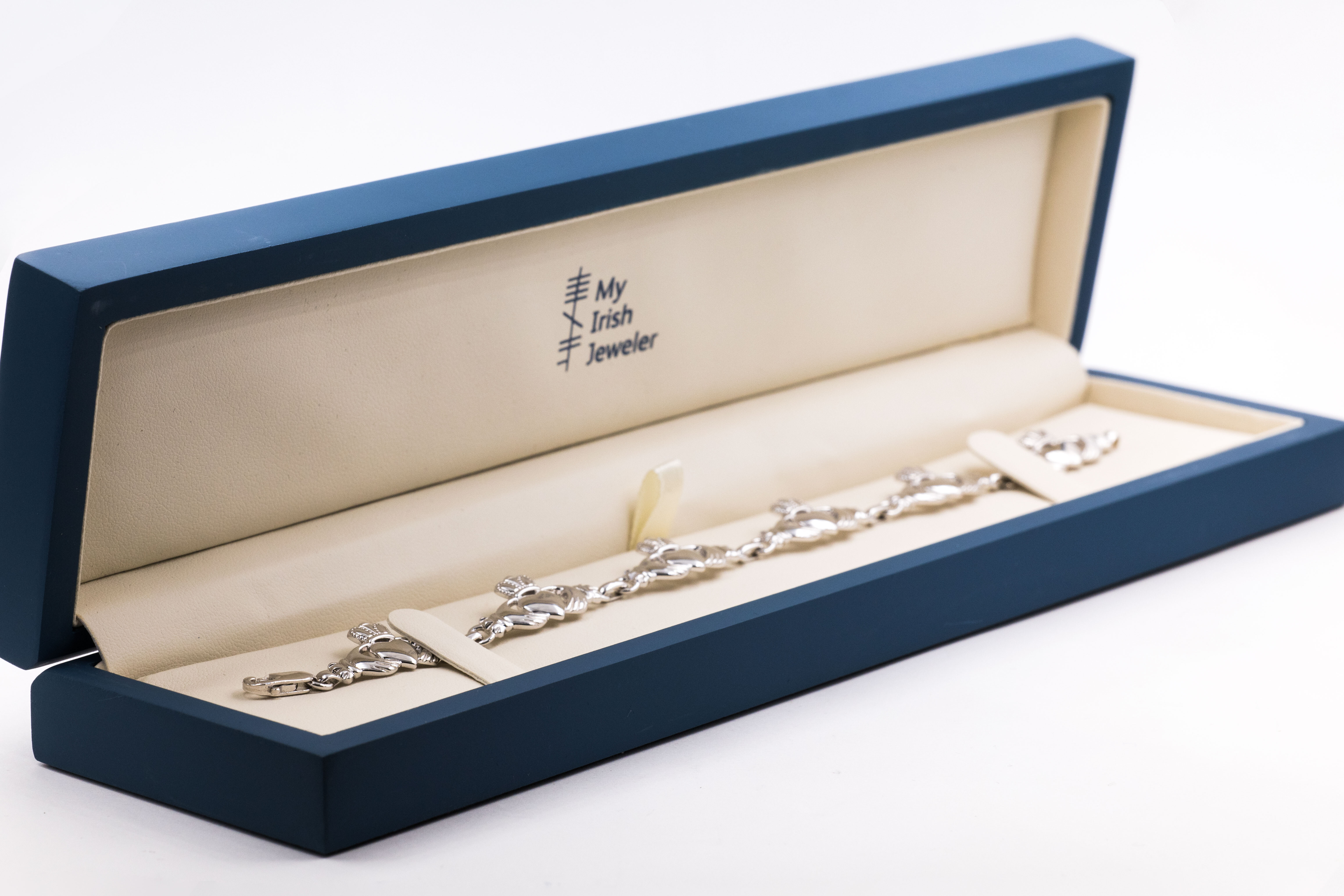 Womens Claddagh Bracelet in Real Sterling Silver