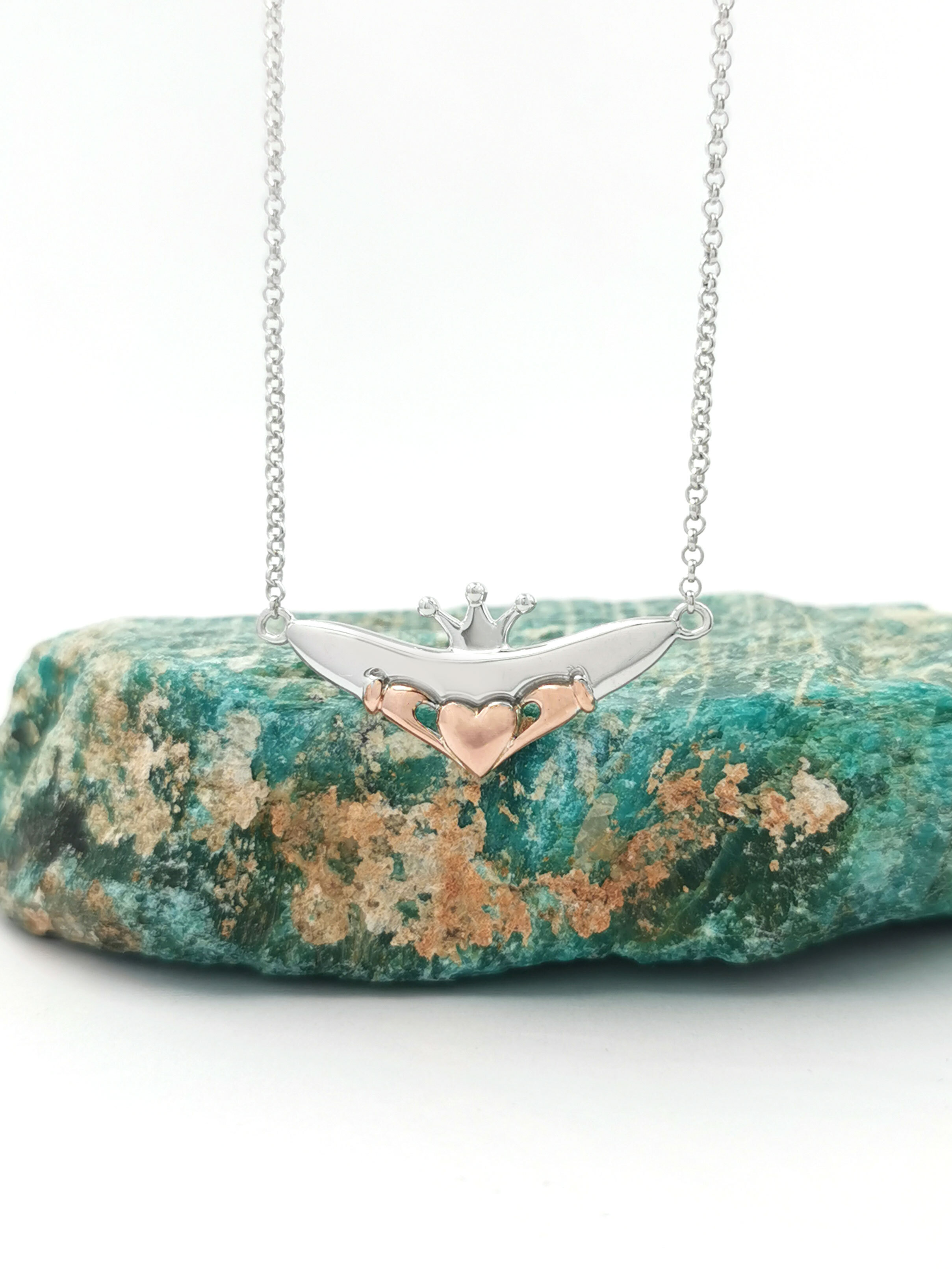 Gorgeous Sterling Silver & Rose Gold Claddagh Necklace For Women