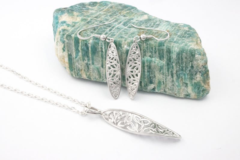 Trinity Knot - Pendant and Matching Earrings