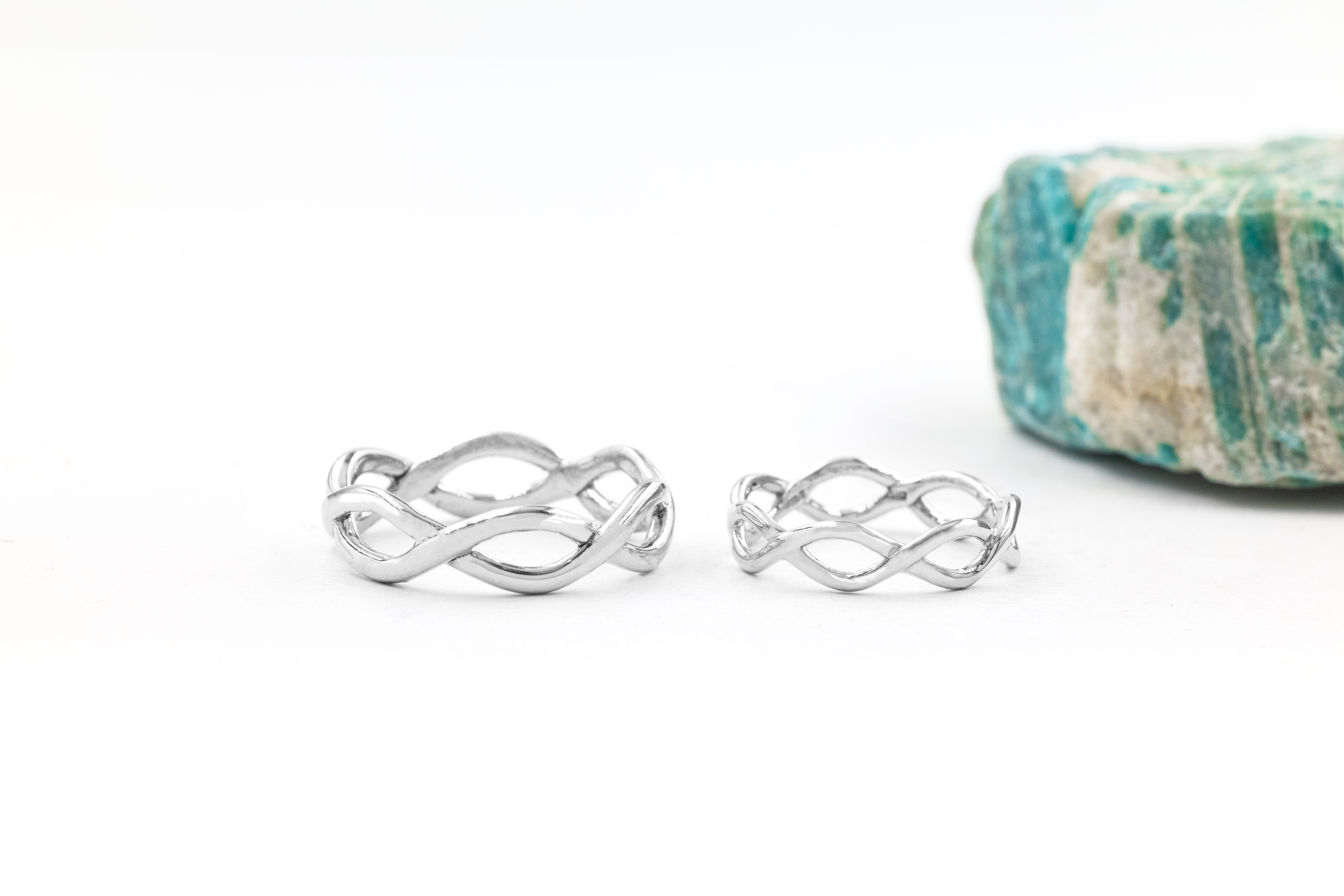 Attractive 10K White Gold Celtic Knot 6.0mm Ring For Men