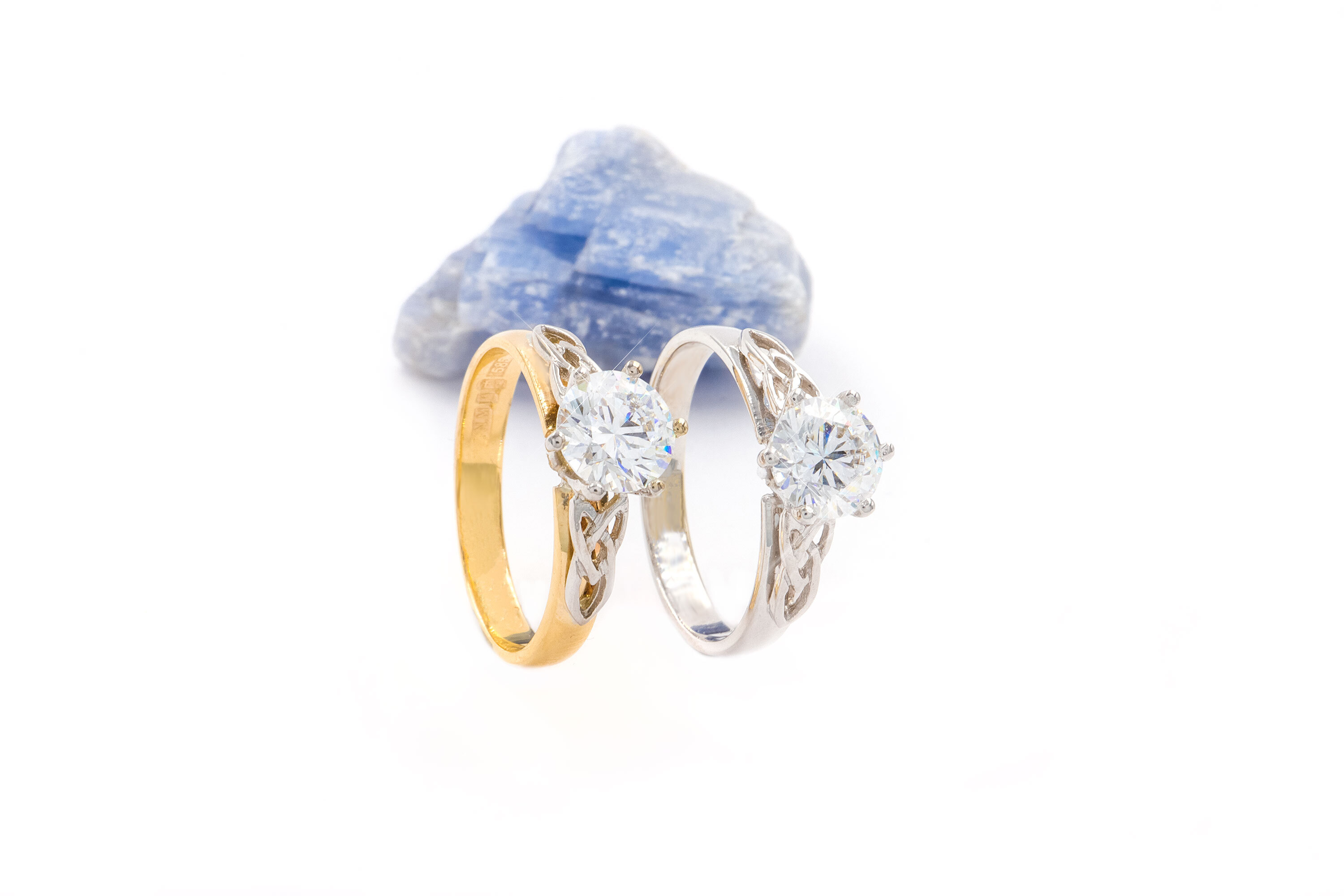 Attractive Yellow Gold & White Gold Trinity Knot Ring For Women With a Polished Finish