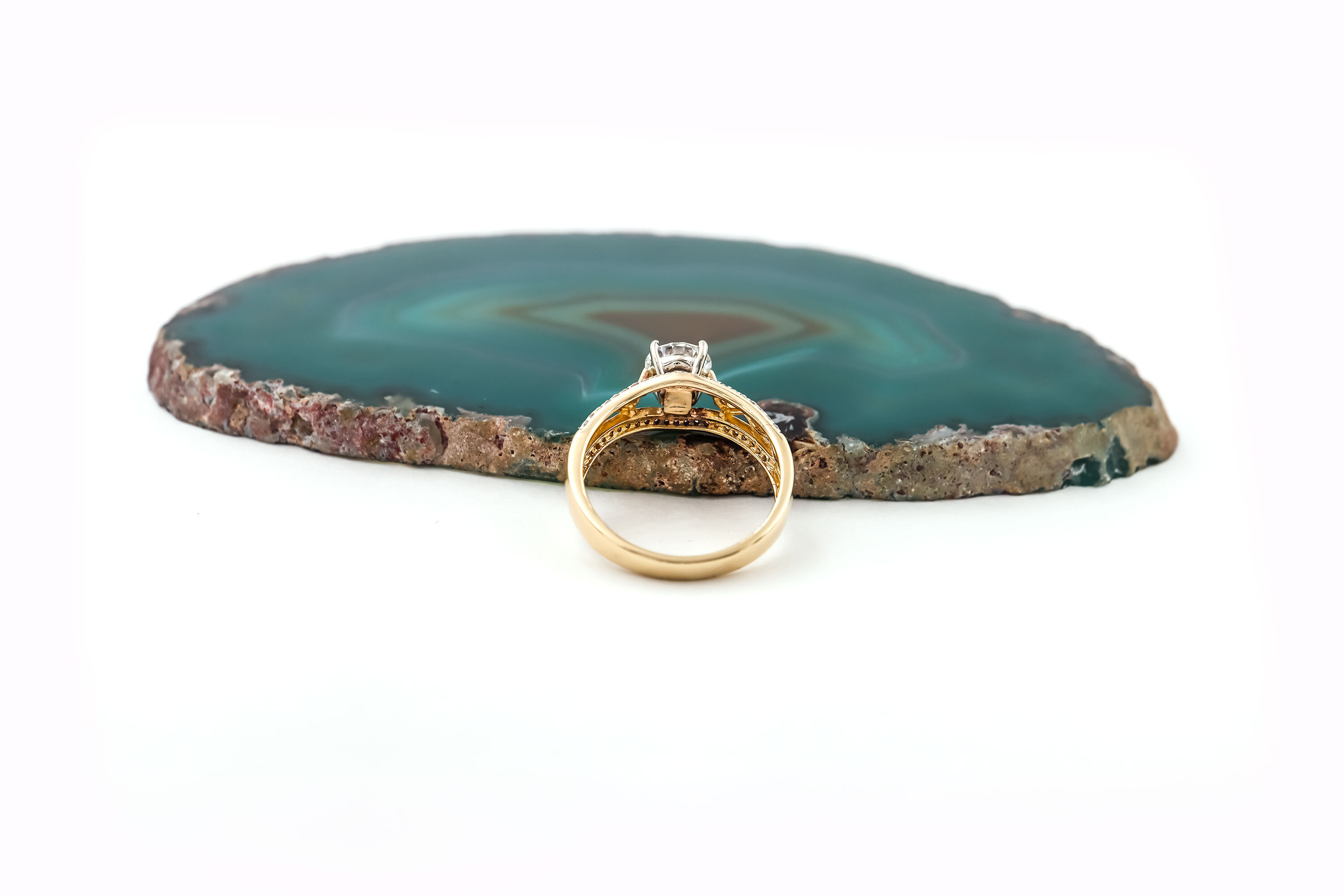 Authentic 14K Yellow Gold Celtic Knot Ring For Women With a Polished Finish