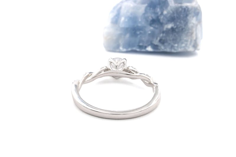 Gorgeous Platinum 950 Celtic Knot Engagement Ring For Women
