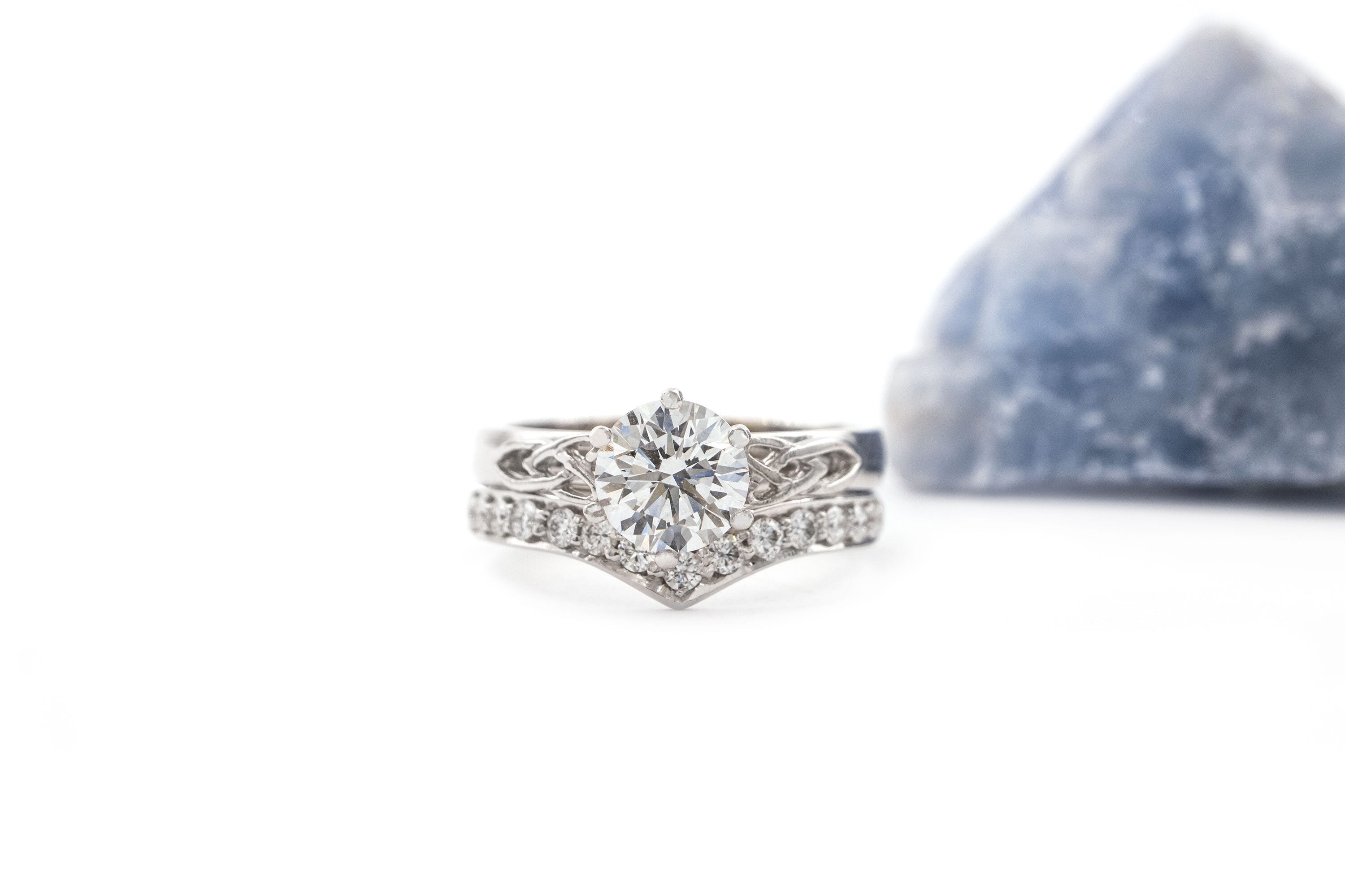 Luxurious White Gold Trinity Knot 1.00ct Lab Grown Diamond Ring For Women