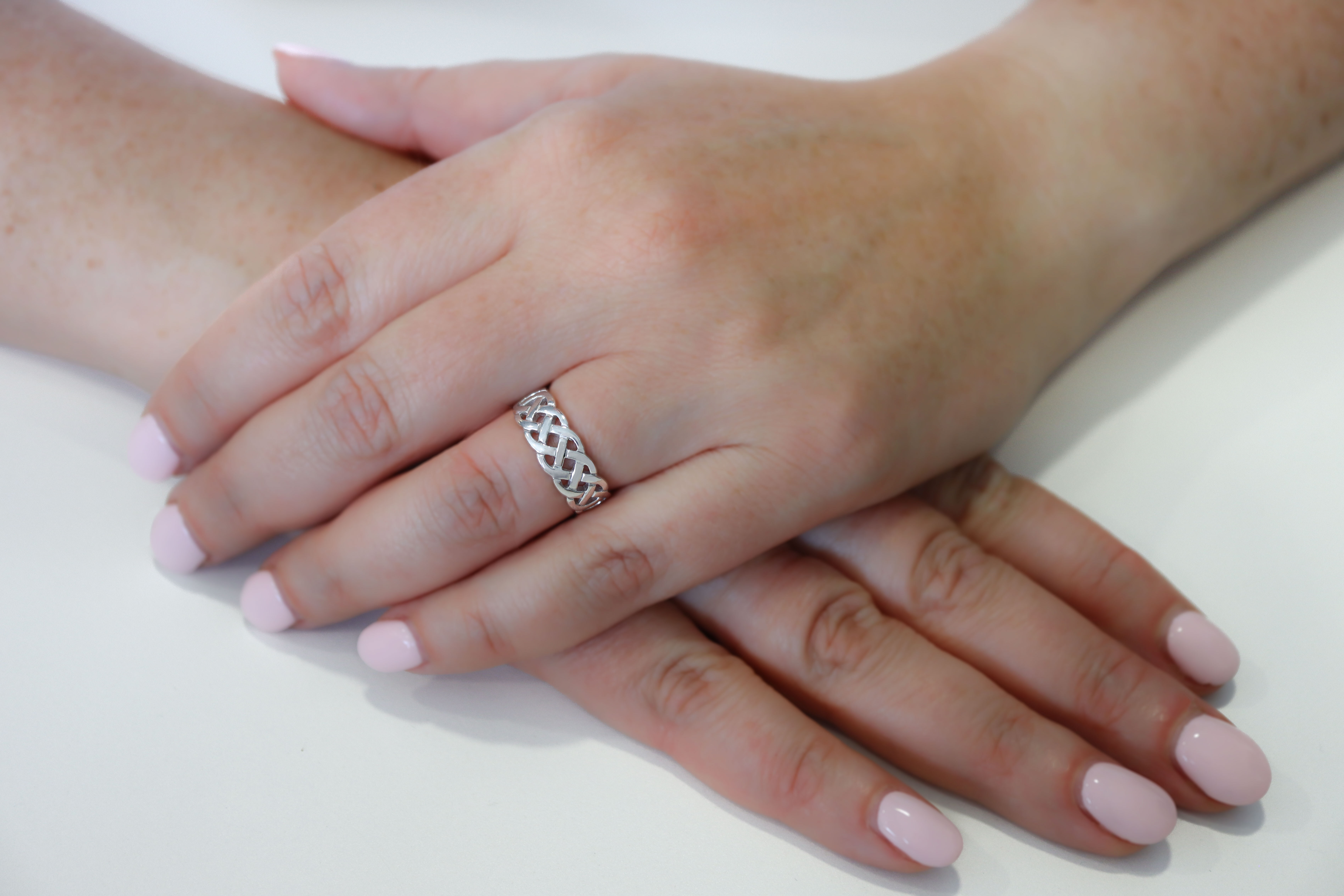Ladies 7mm Silver Celtic Knot Ring Sku 1668 model