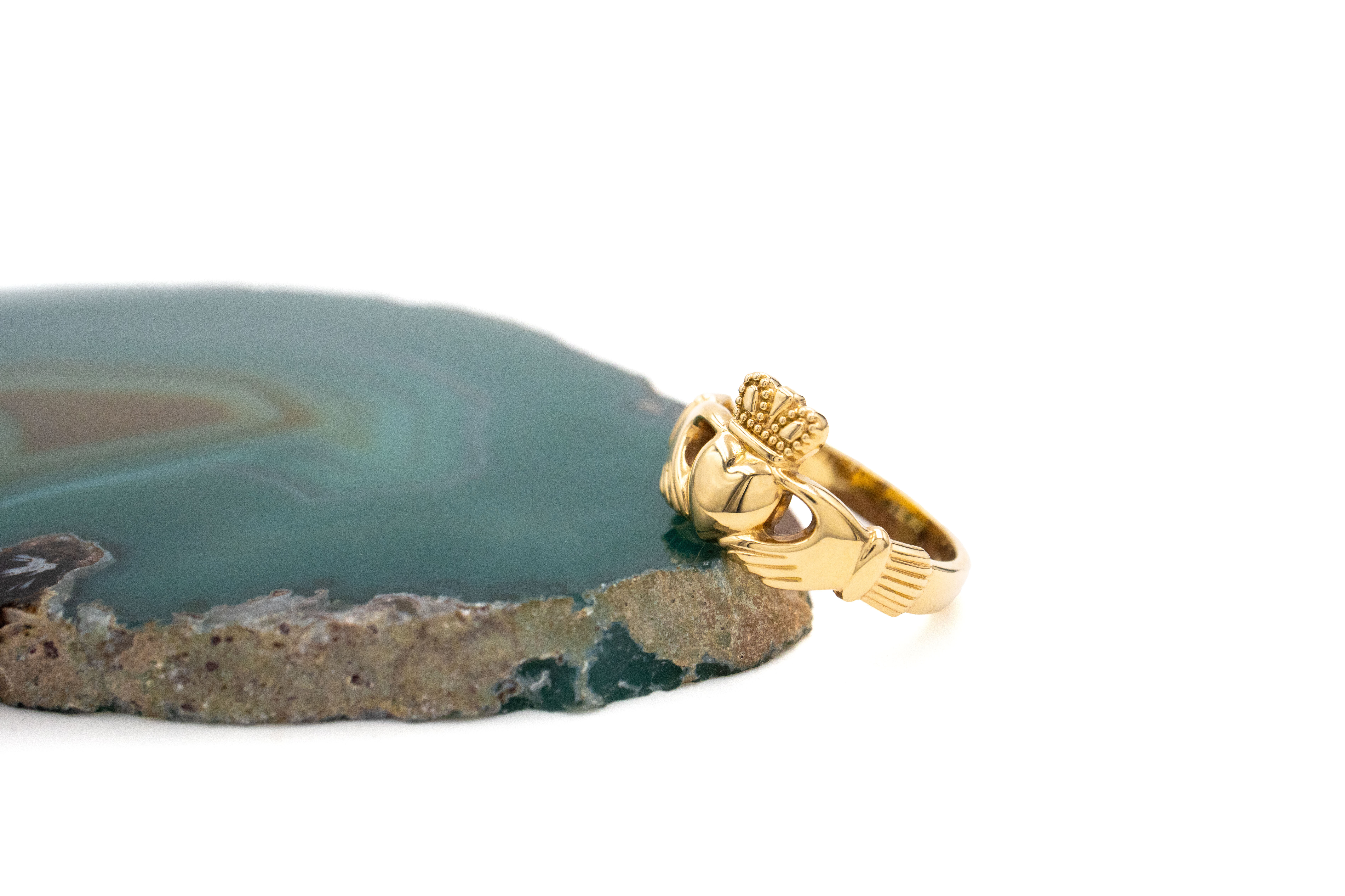 Womens Gorgeous Yellow Gold Claddagh 2.0mm Ring. Side View.