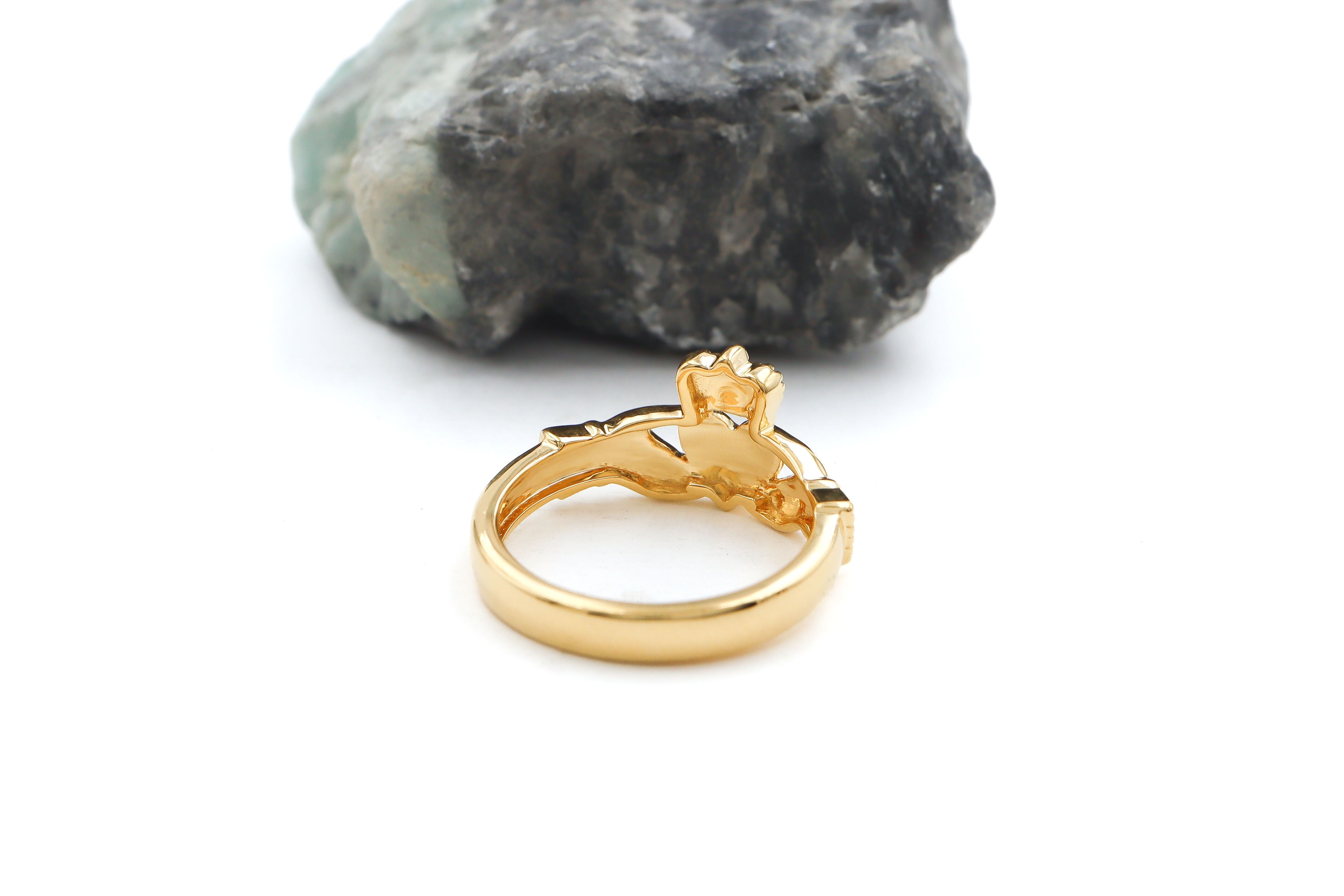 Ladies Gold Vermeil Claddagh Ring Sku 25198 back